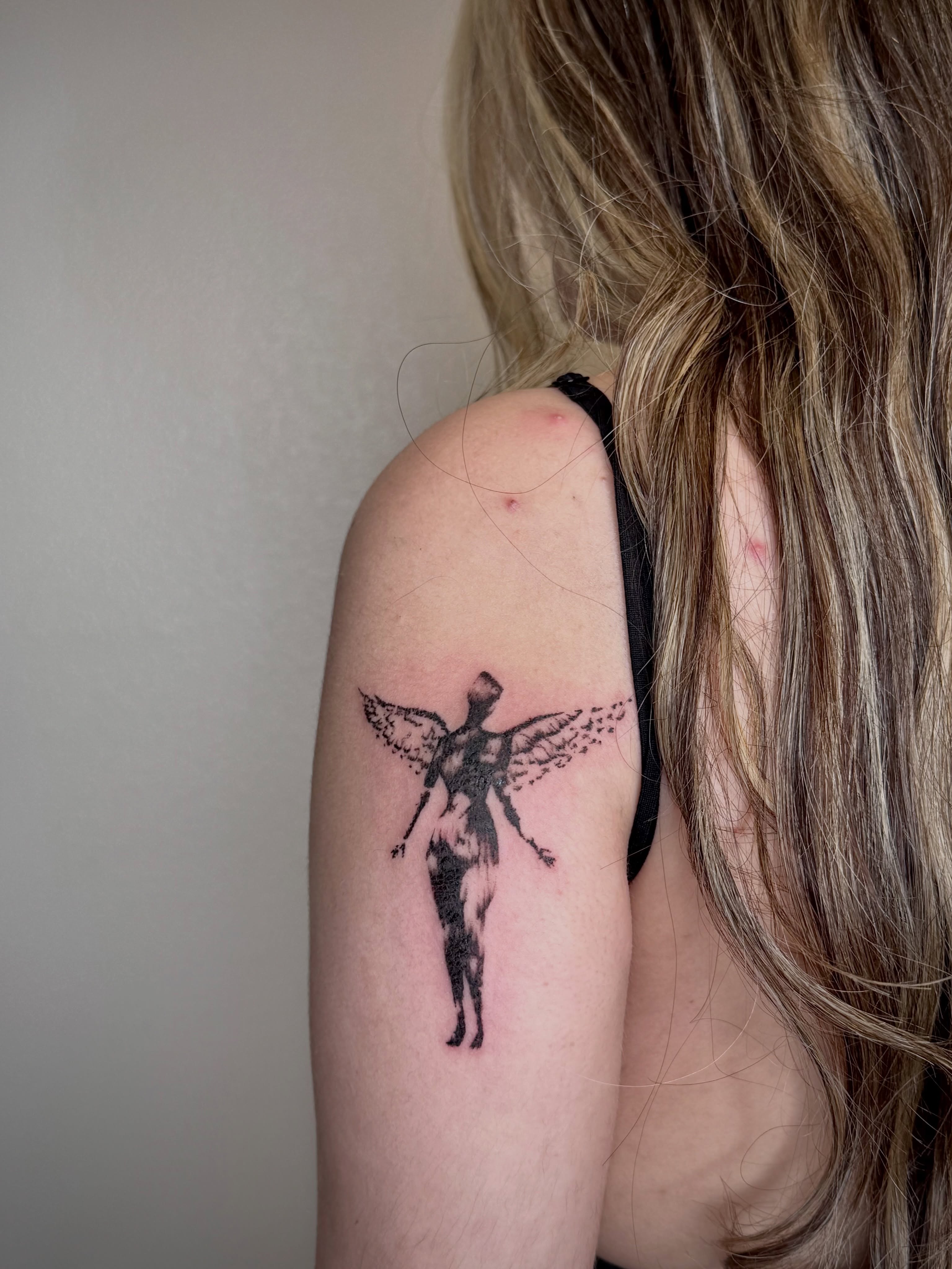 Tattoo by @zorniitsa — black_and_grey