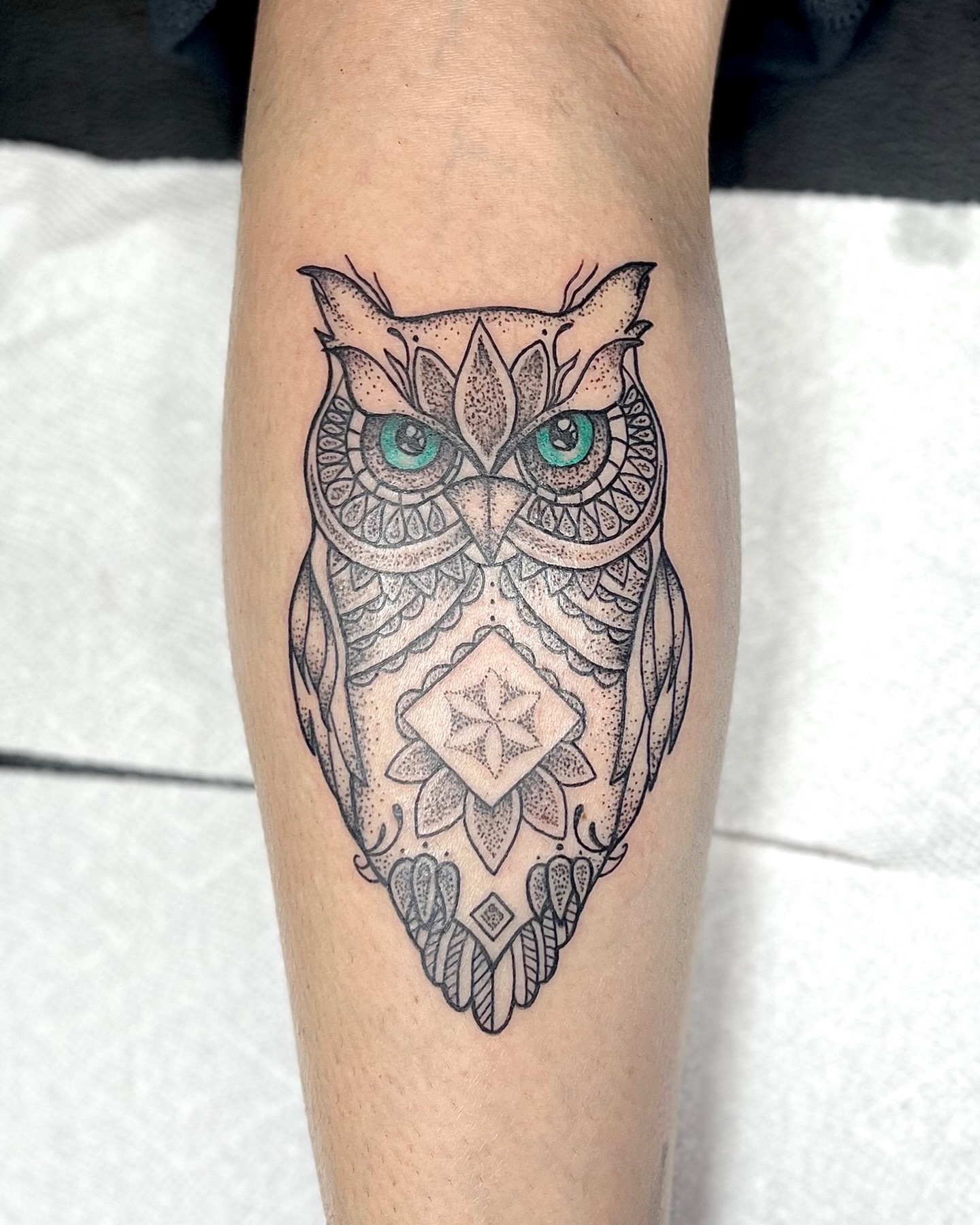 Tattoo by @brenna.urso β dotwork, ornamental