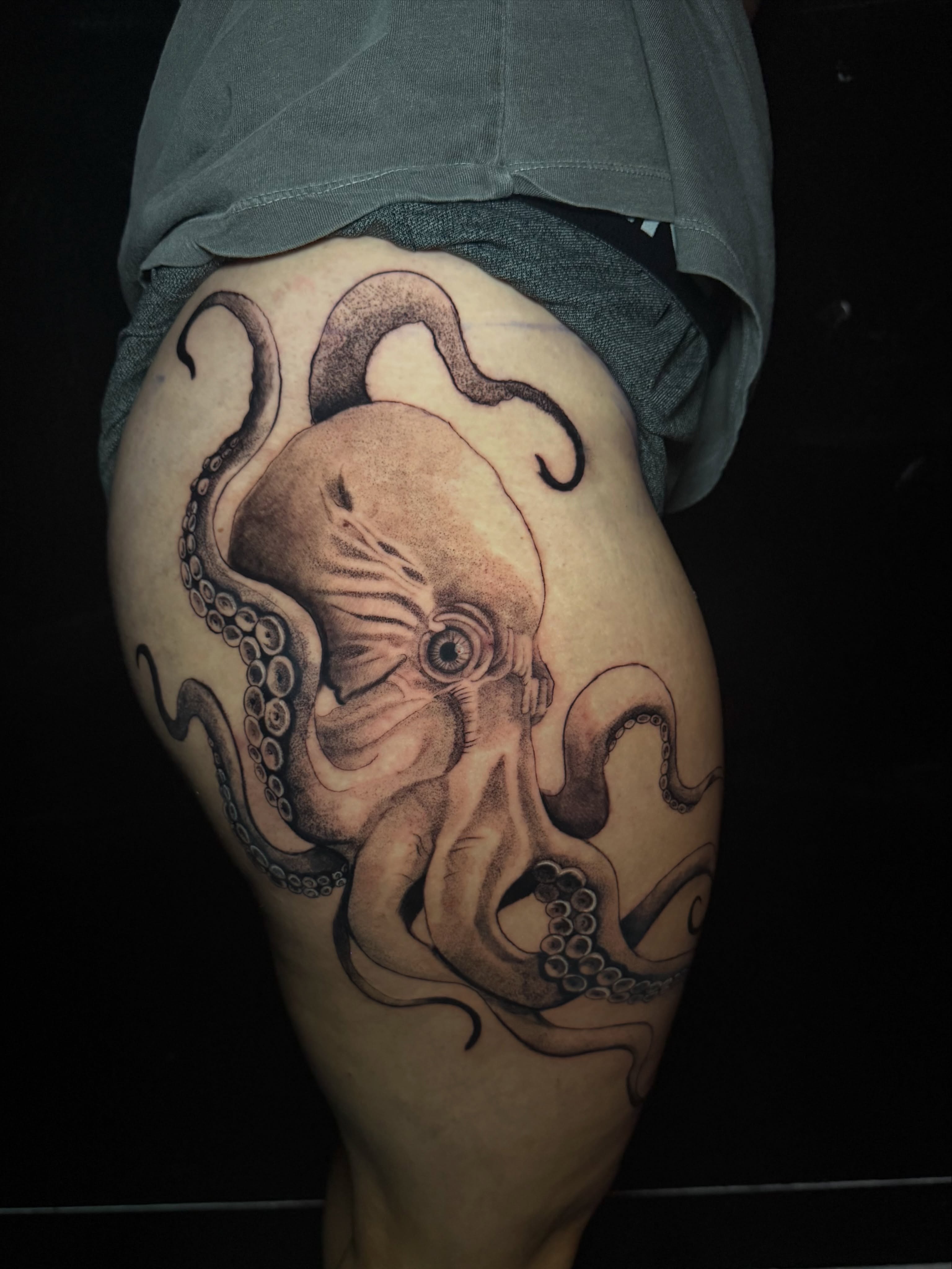 Tattoo by @antgot1nk — black_and_grey, realism