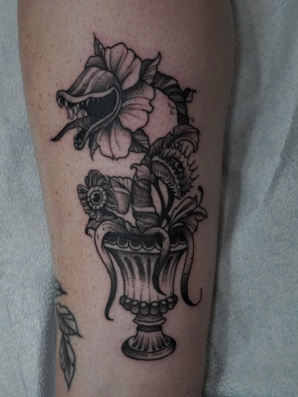 Tattoo by @kaliirisart — black_and_grey