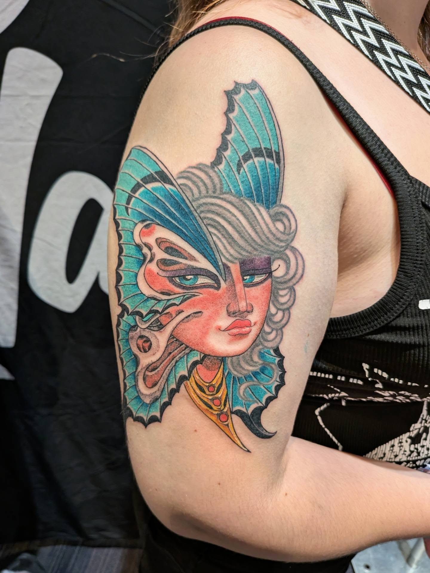 Tattoo by @fortwaynetattoofestival — american_traditional, dotwork