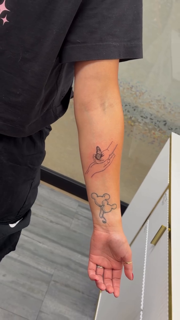 Tattoo by @flawlesssymmetry — fine_line