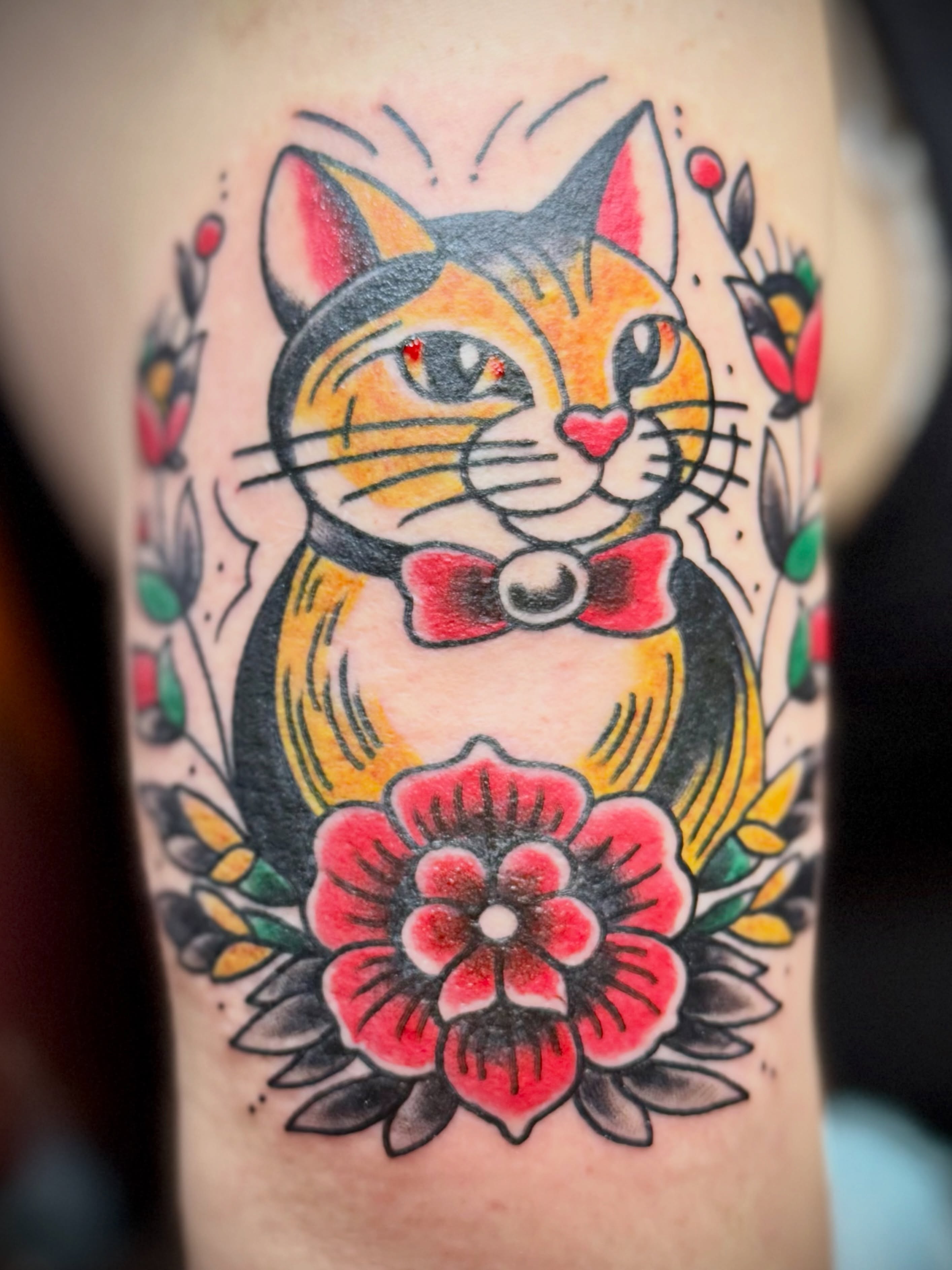 Tattoo by @vanisorr — american_traditional