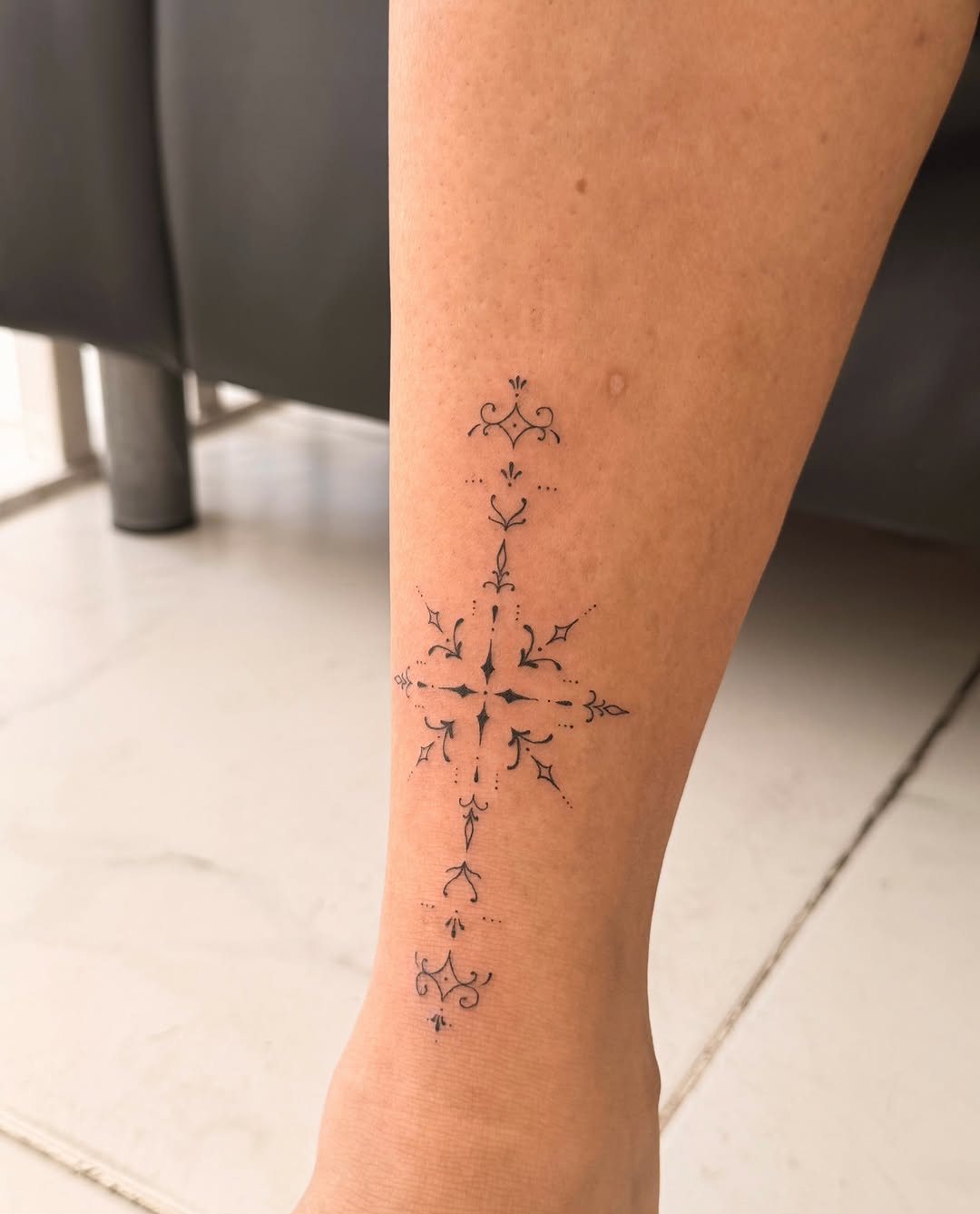 Tattoo by @aholladaytattoo — geometric