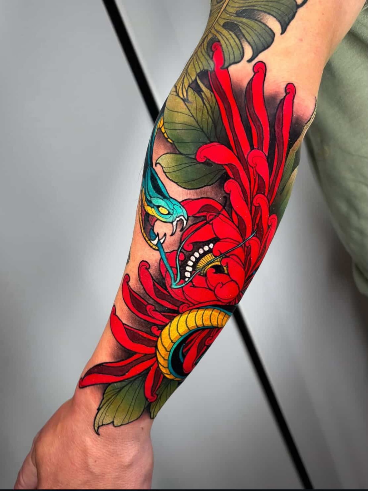 Tattoo by @notrobsusername — american_traditional, new_school