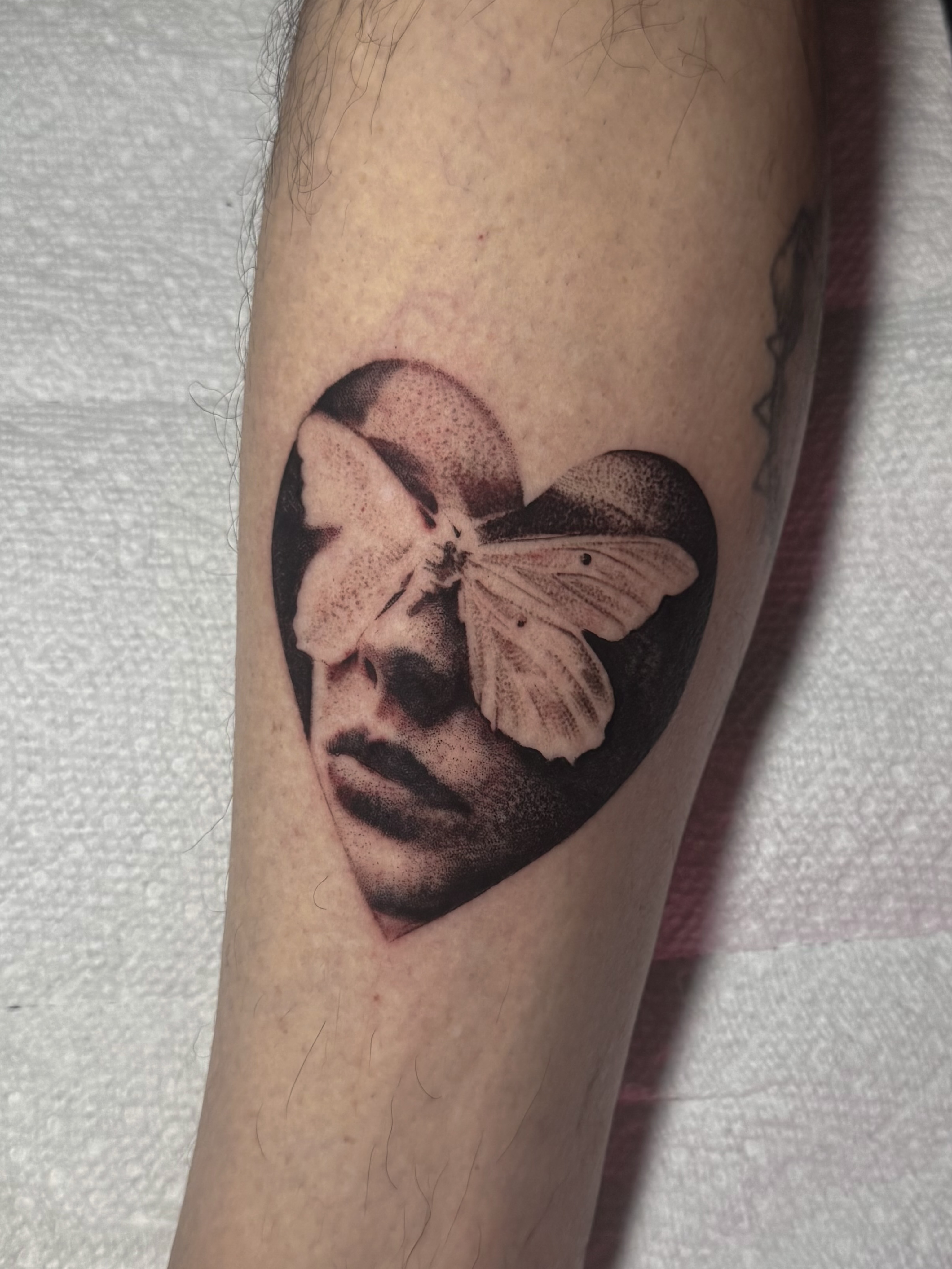 Tattoo by @stephtattoos_ โ dotwork, realism