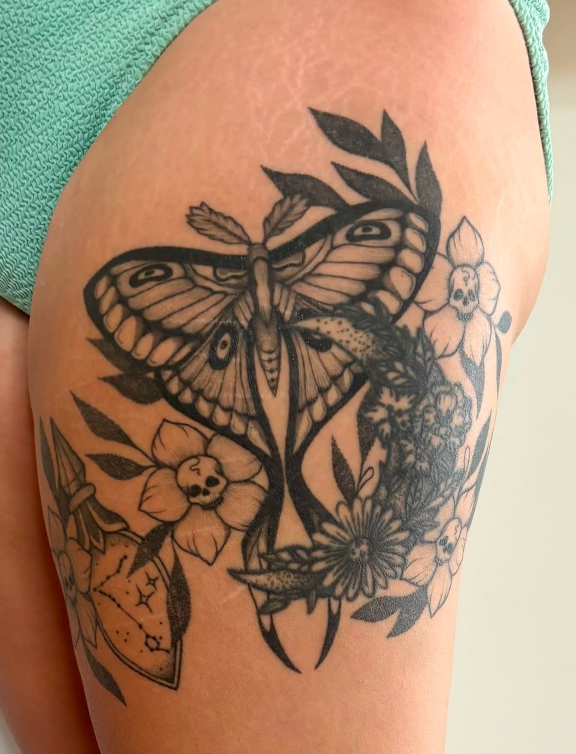 Tattoo by @poppyoliviatattoo — black_and_grey, realism
