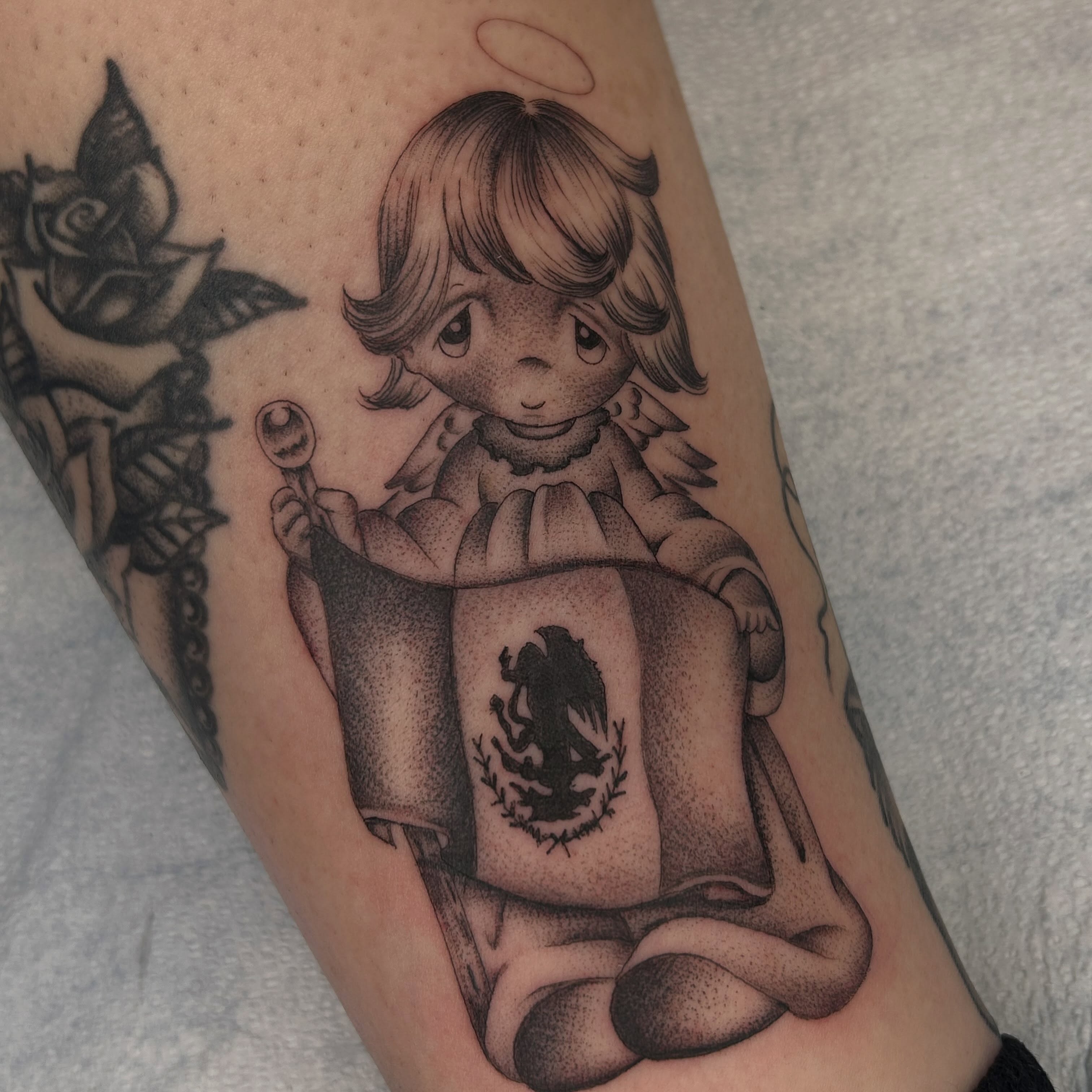 Tattoo by @salchichatattoos — dotwork, black_and_grey