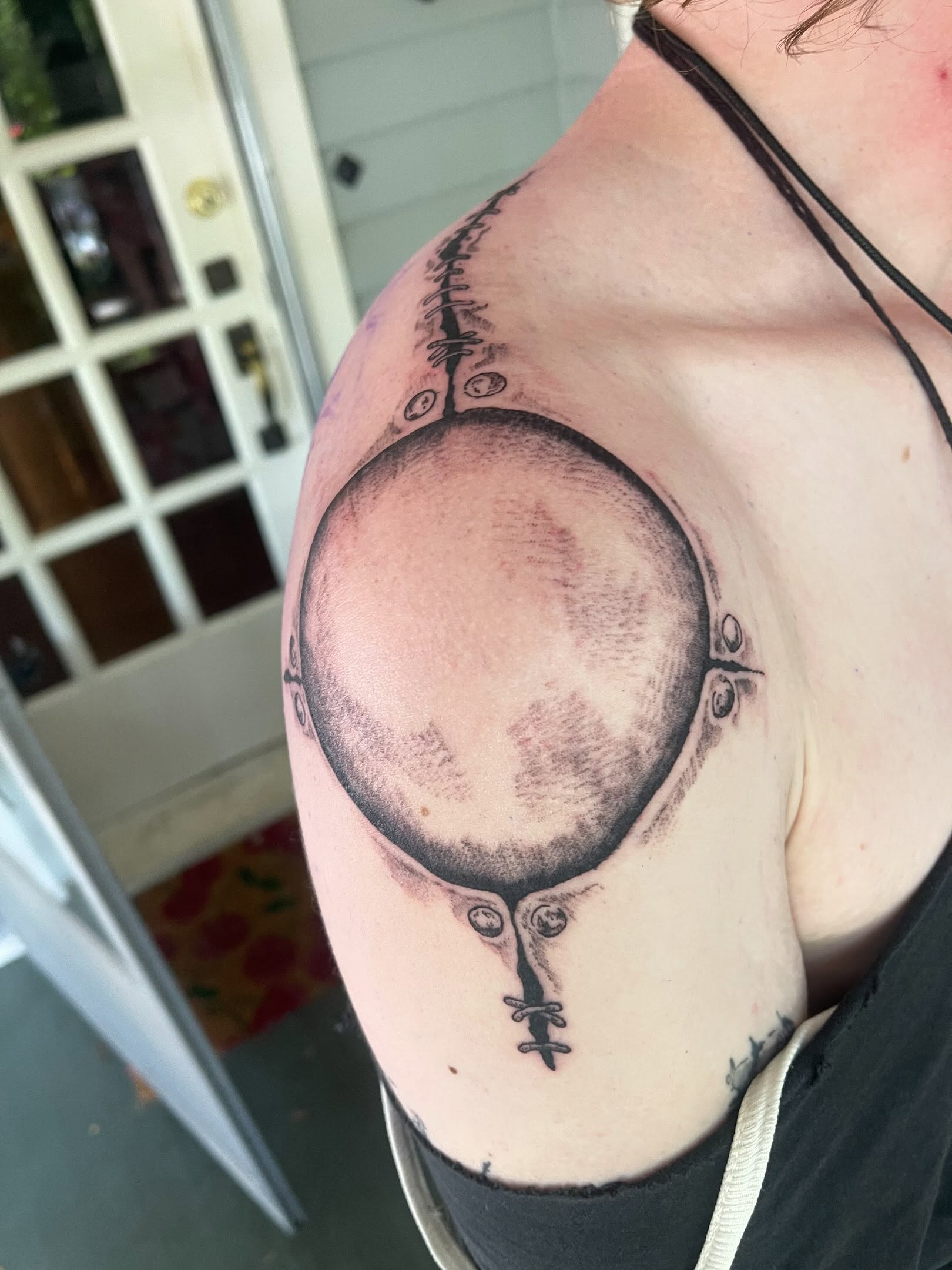Balloon dotwork tattoo on the shoulder by @initiationoftorture