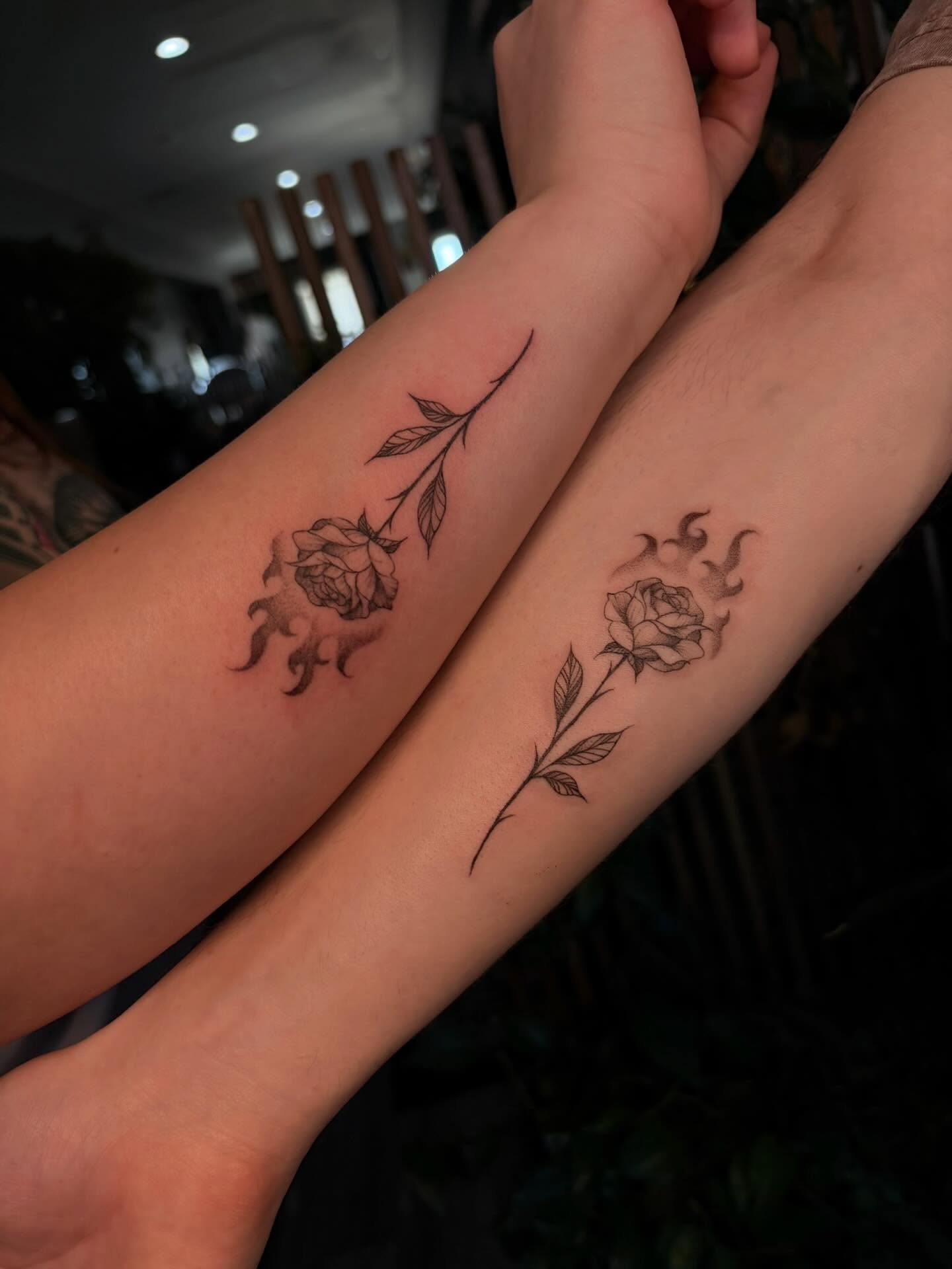 Rose black and grey tattoo on the forearm by π―π²ππΆπ±π¦π¦π€π’π― π₯ πͺπ¦π π₯π¦π€ππ« π±ππ±π±π¬π¬ ππ―π±π¦π°π± πββ¬