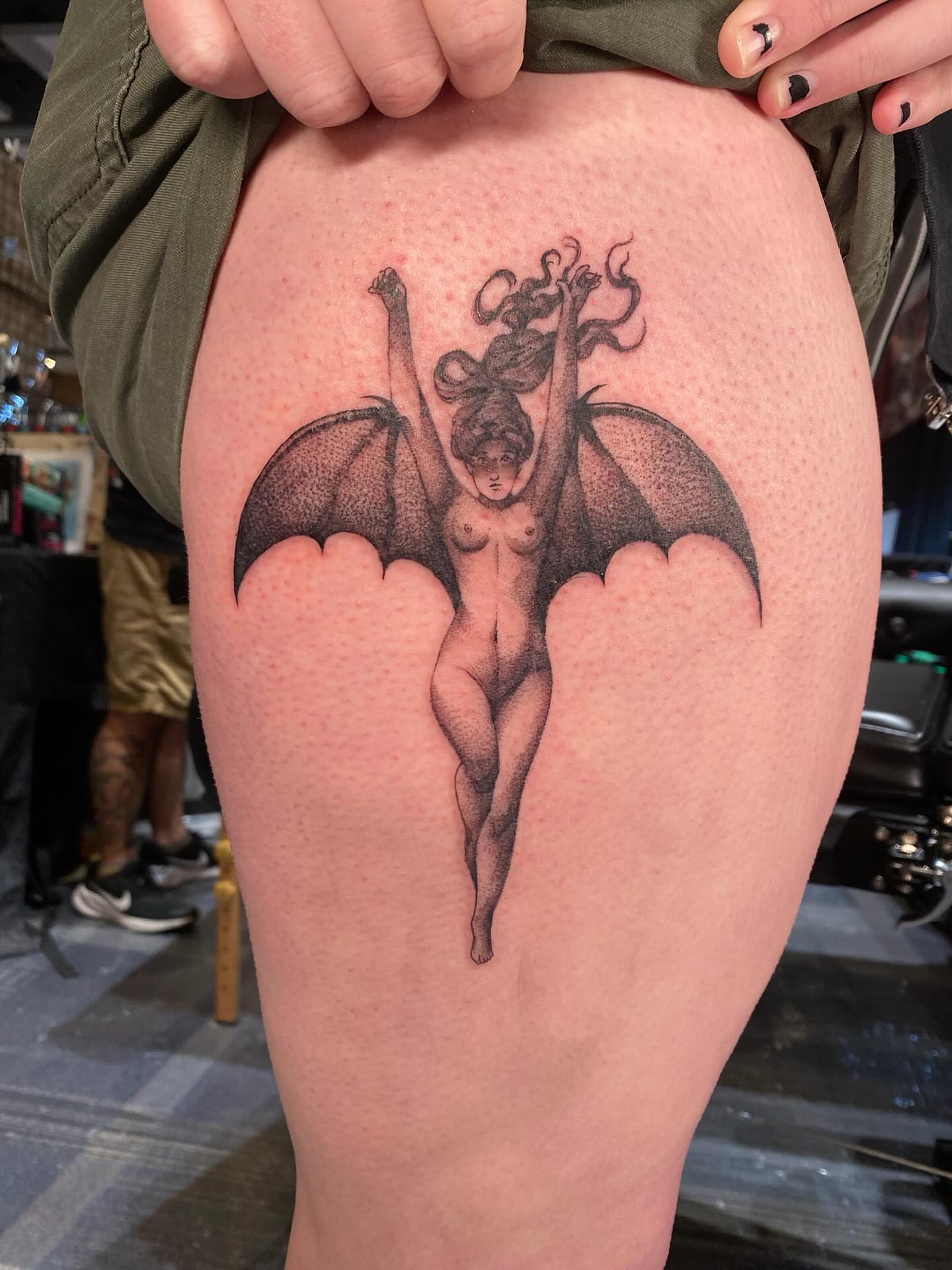 Naked woman with bat wings dotwork tattoo on the thigh by π―π²ππΆπ±π¦π¦π€π’π― π₯ πͺπ¦π π₯π¦π€ππ« π±ππ±π±π¬π¬ ππ―π±π¦π°π± πββ¬
