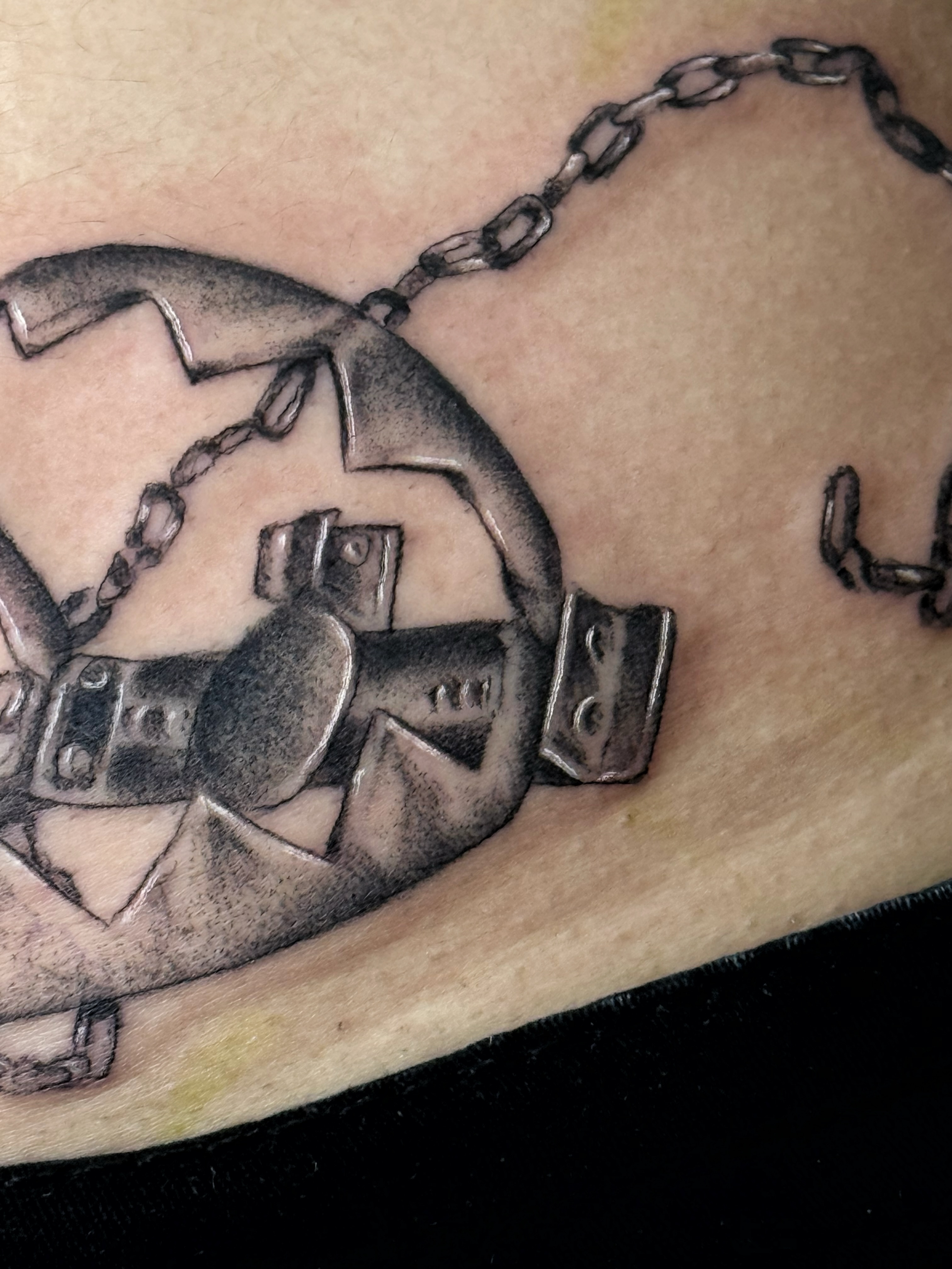 Tattoo by @lexgetink — black_and_grey