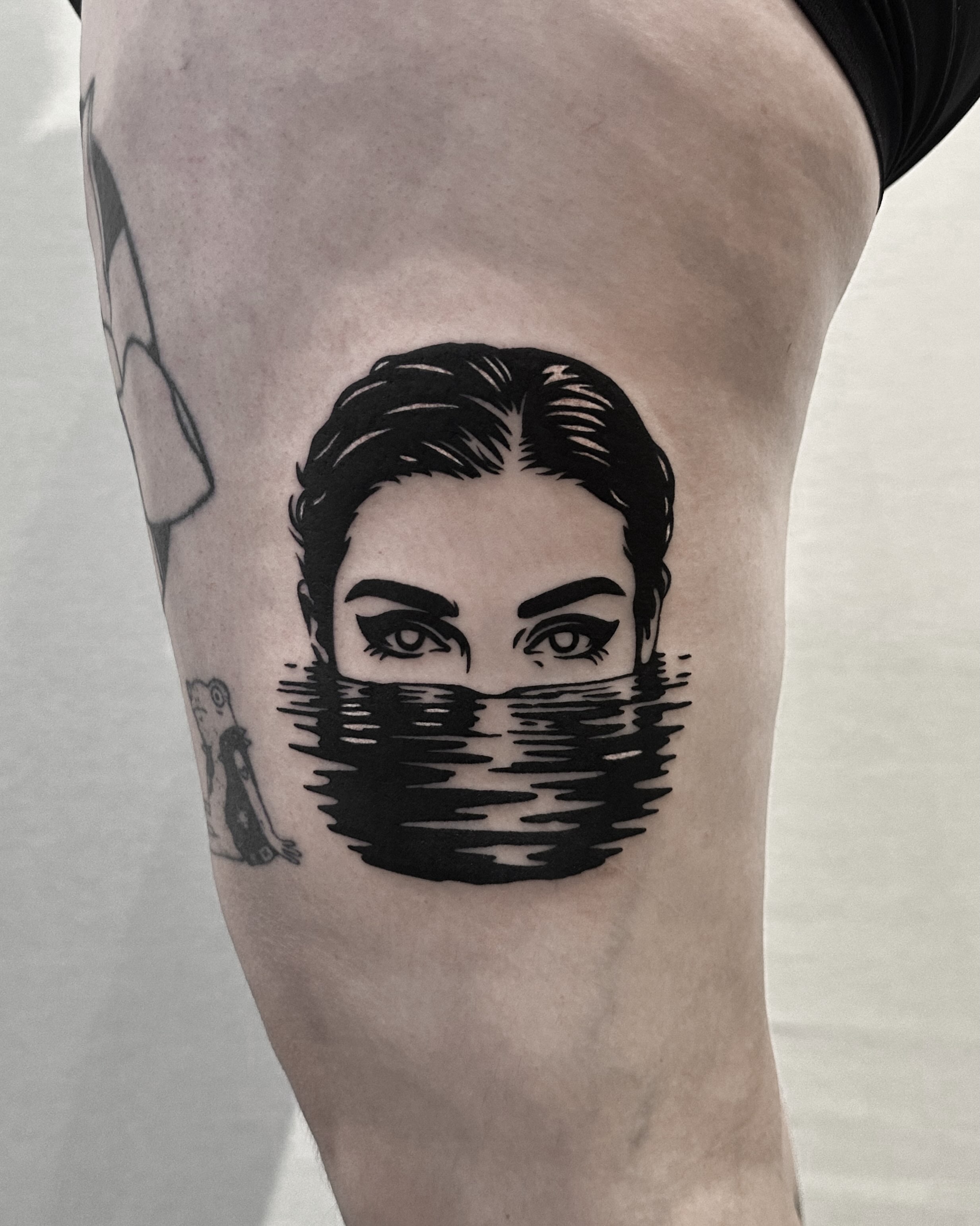 Tattoo by @beirxtt — black_and_grey