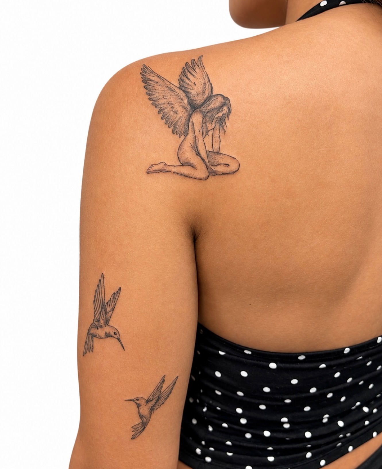 Tattoo by @handofheen — black_and_grey