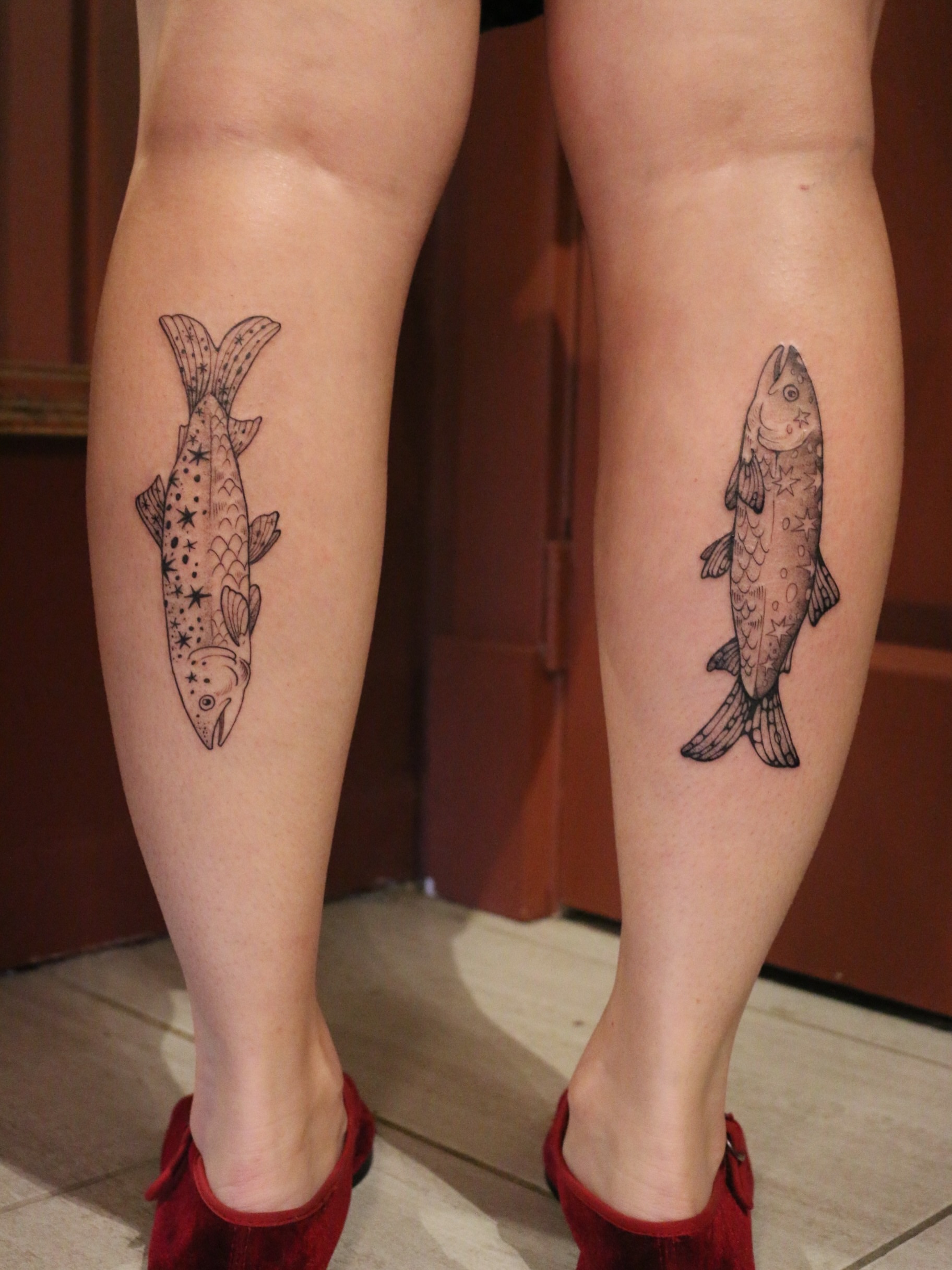 Tattoo by @summerbee_tattoo — dotwork, realism