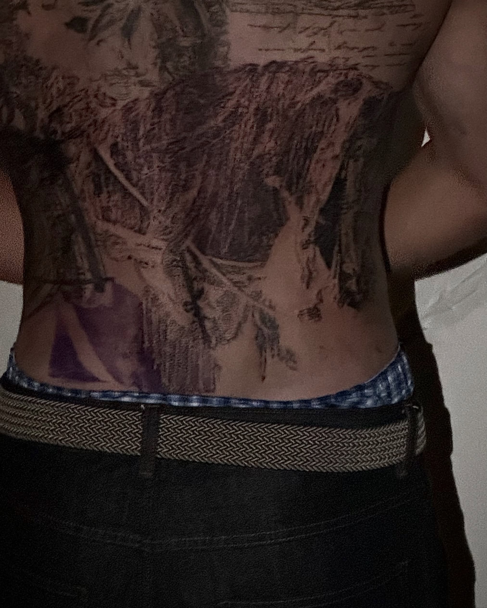 Bear black and grey tattoo on the back by @douohv