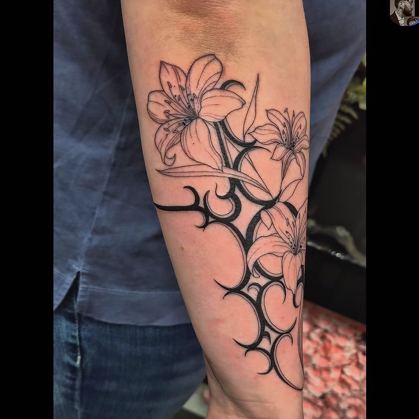 Lilies black and grey tattoo on the forearm by π±π½πππΎπ