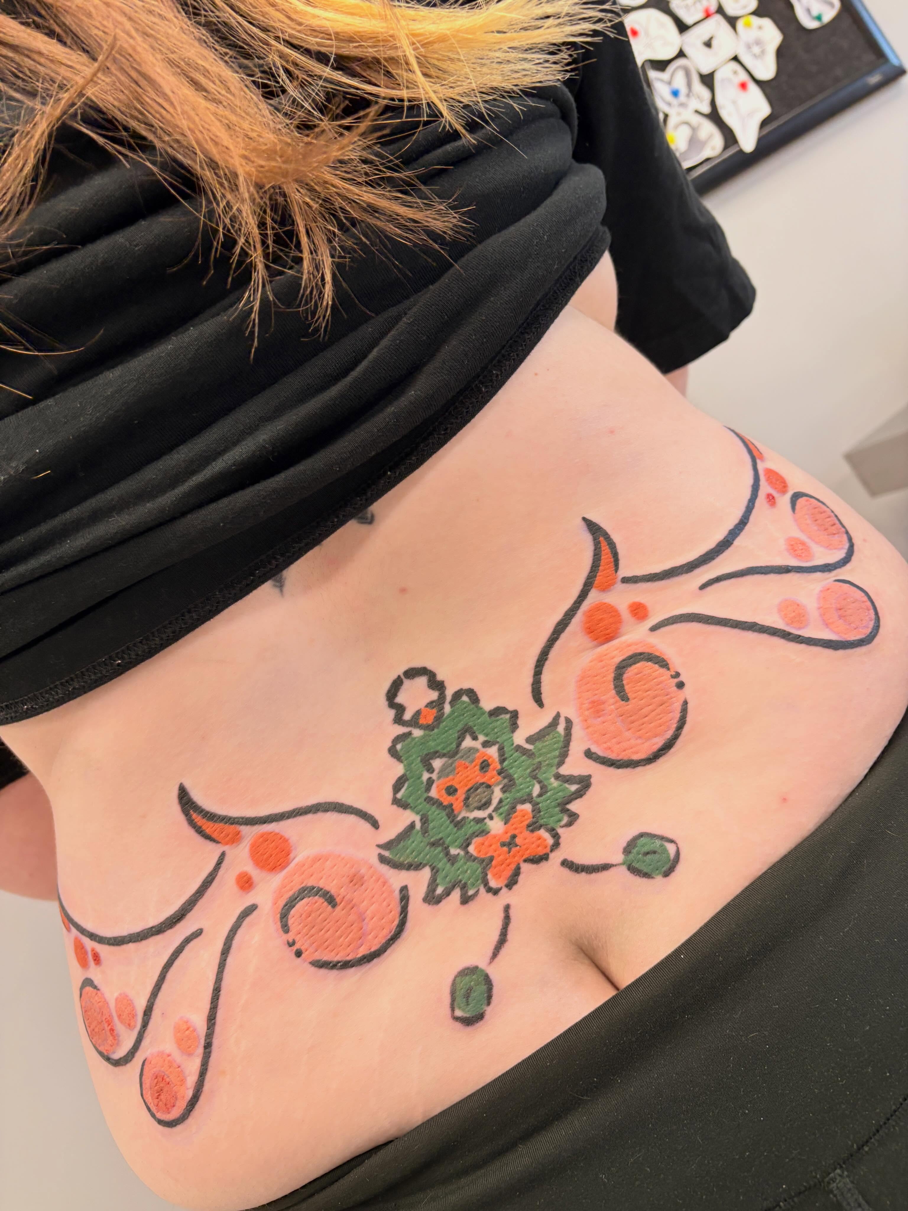Tattoo by @shrimpfran โ dotwork