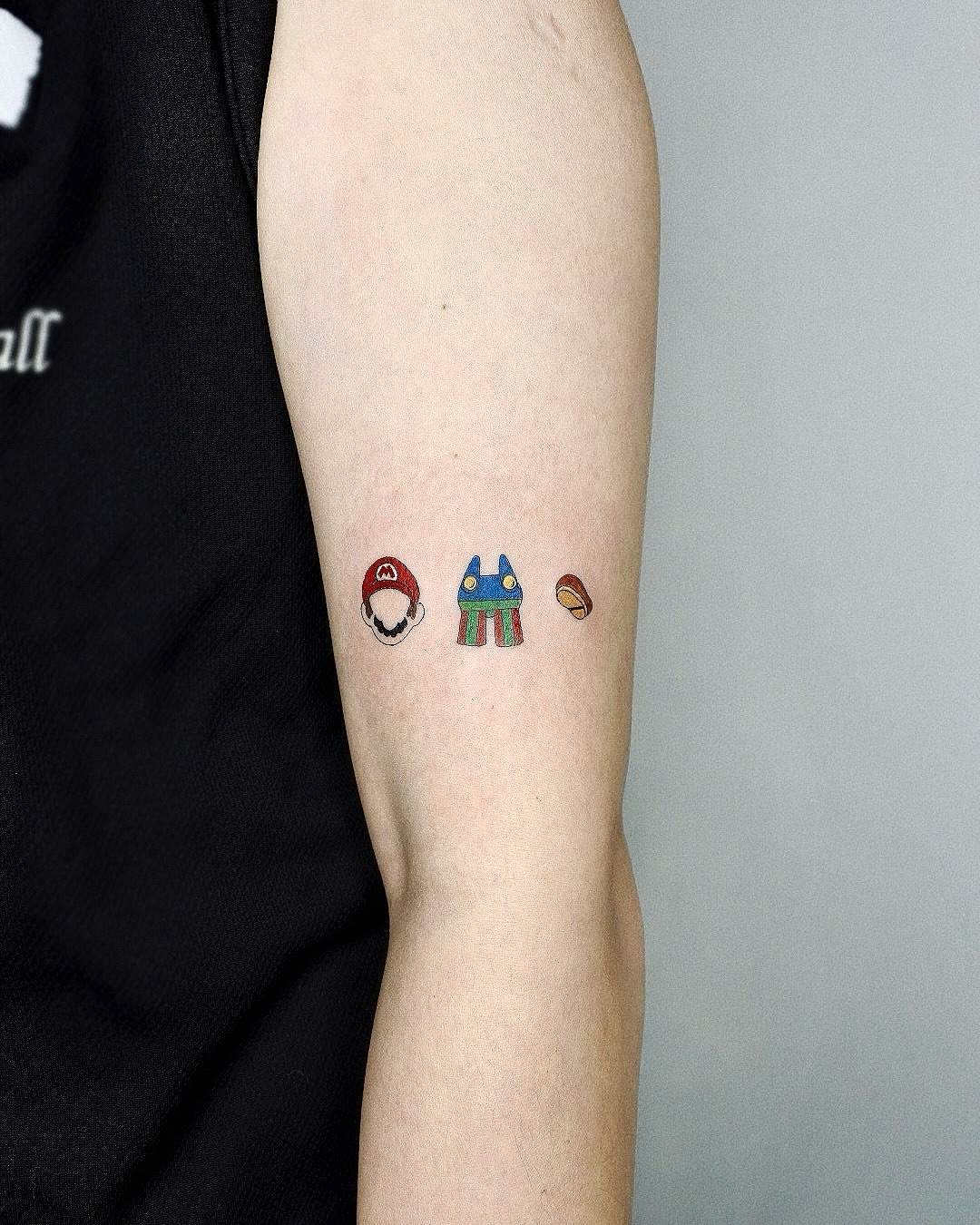 Tattoo by @broccoli_tattooer — dotwork