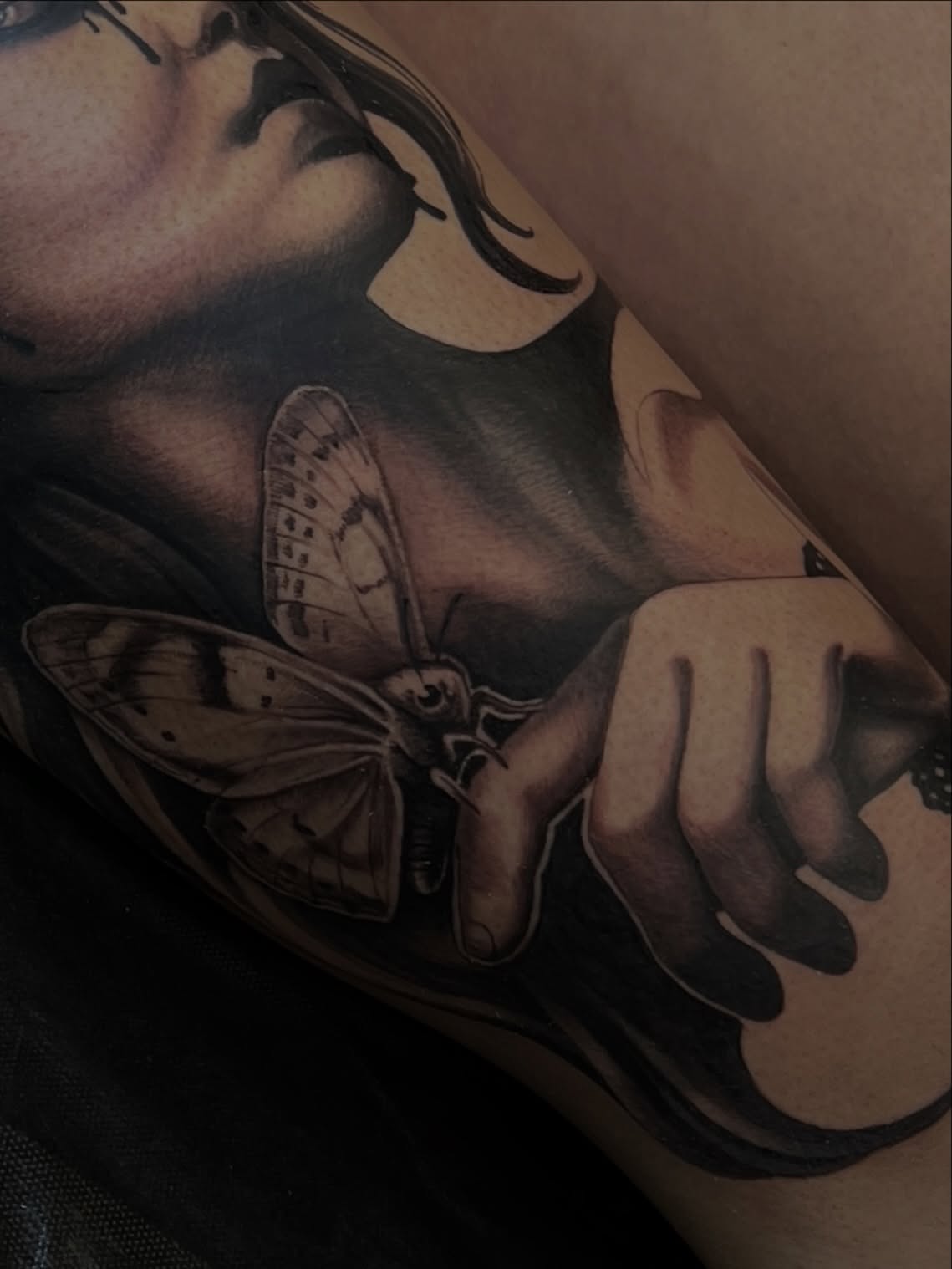 Tattoo by @mimzipma — realism, black_and_grey