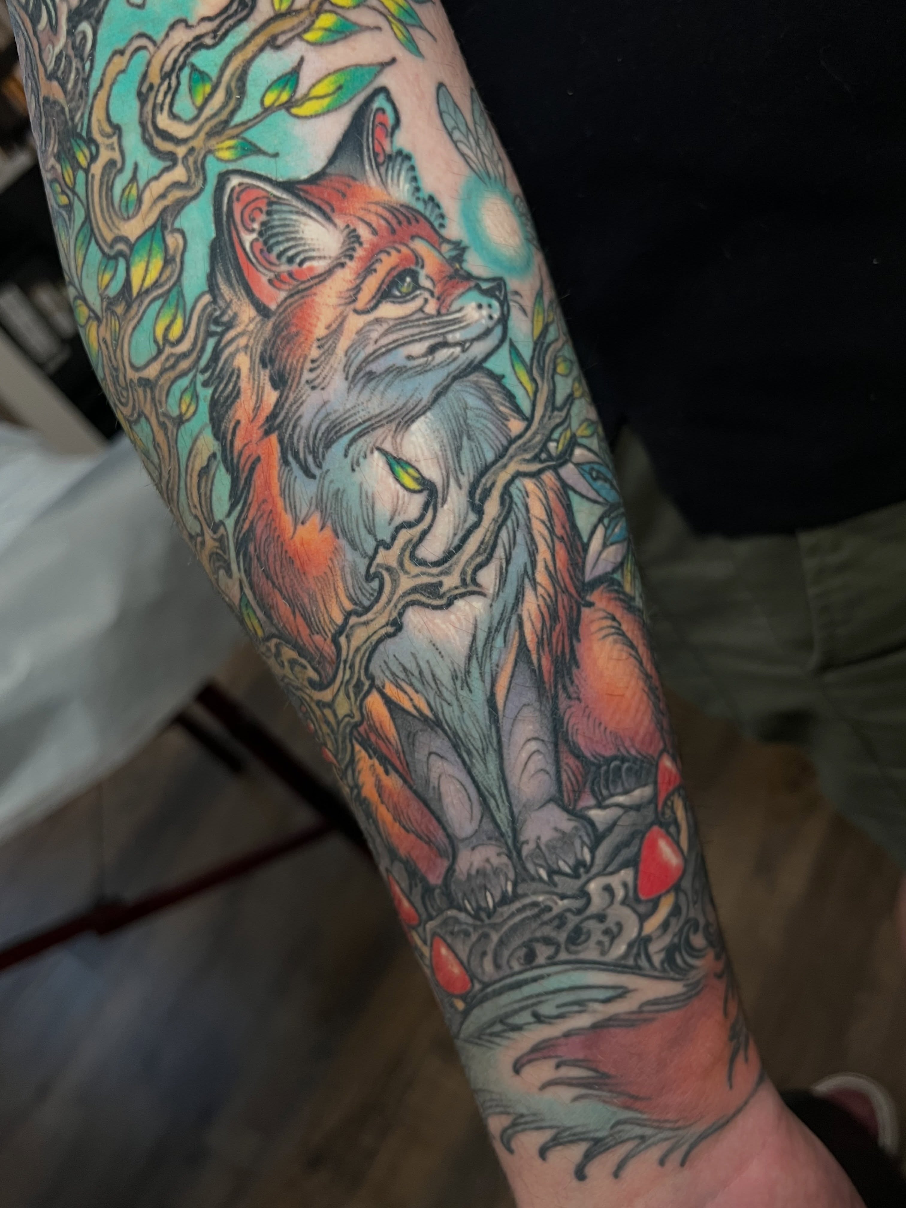 Fox illustrative tattoo on the forearm by Fredd Chino