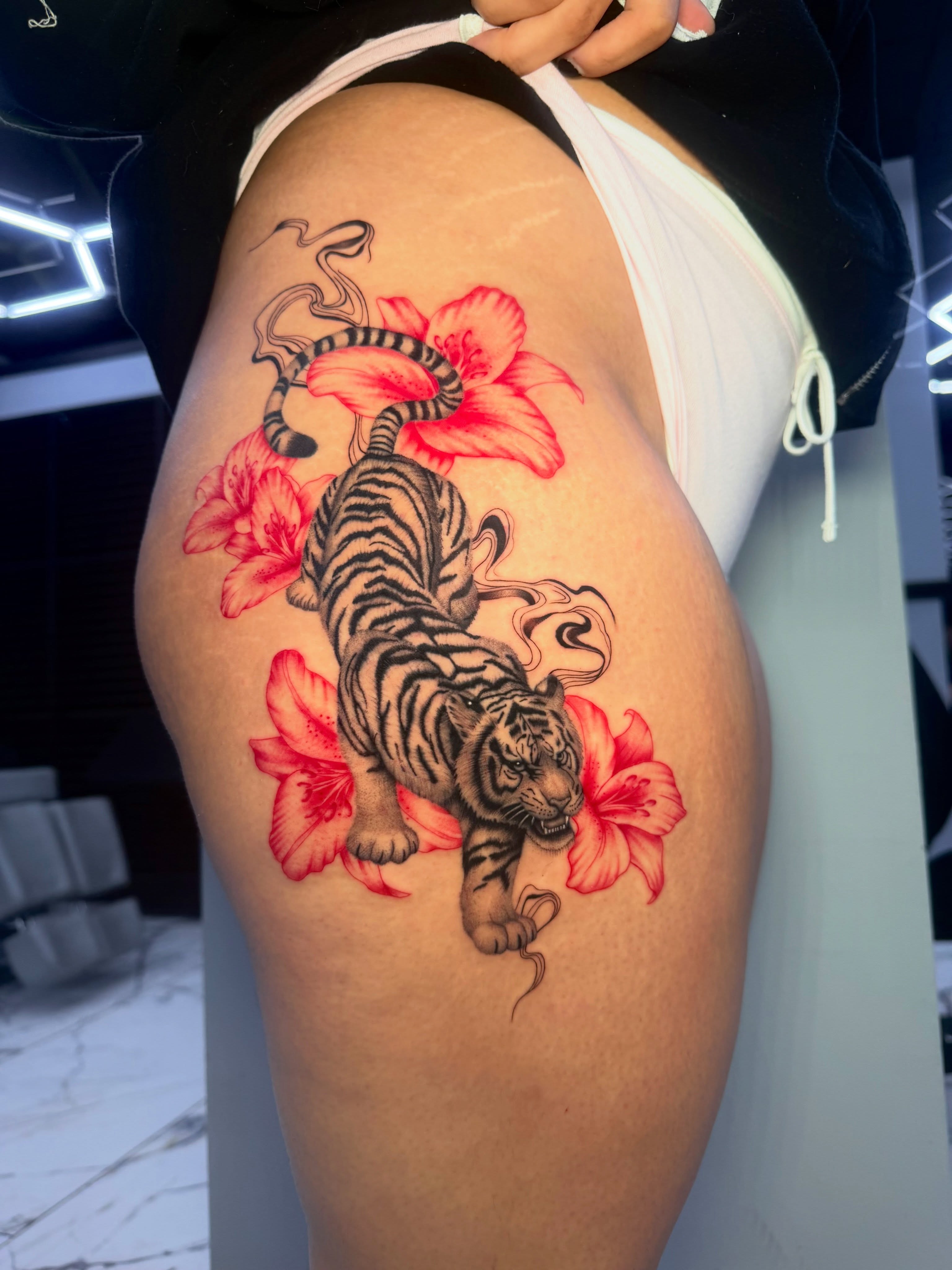 Tattoo by @gabsthegeminii โ realism