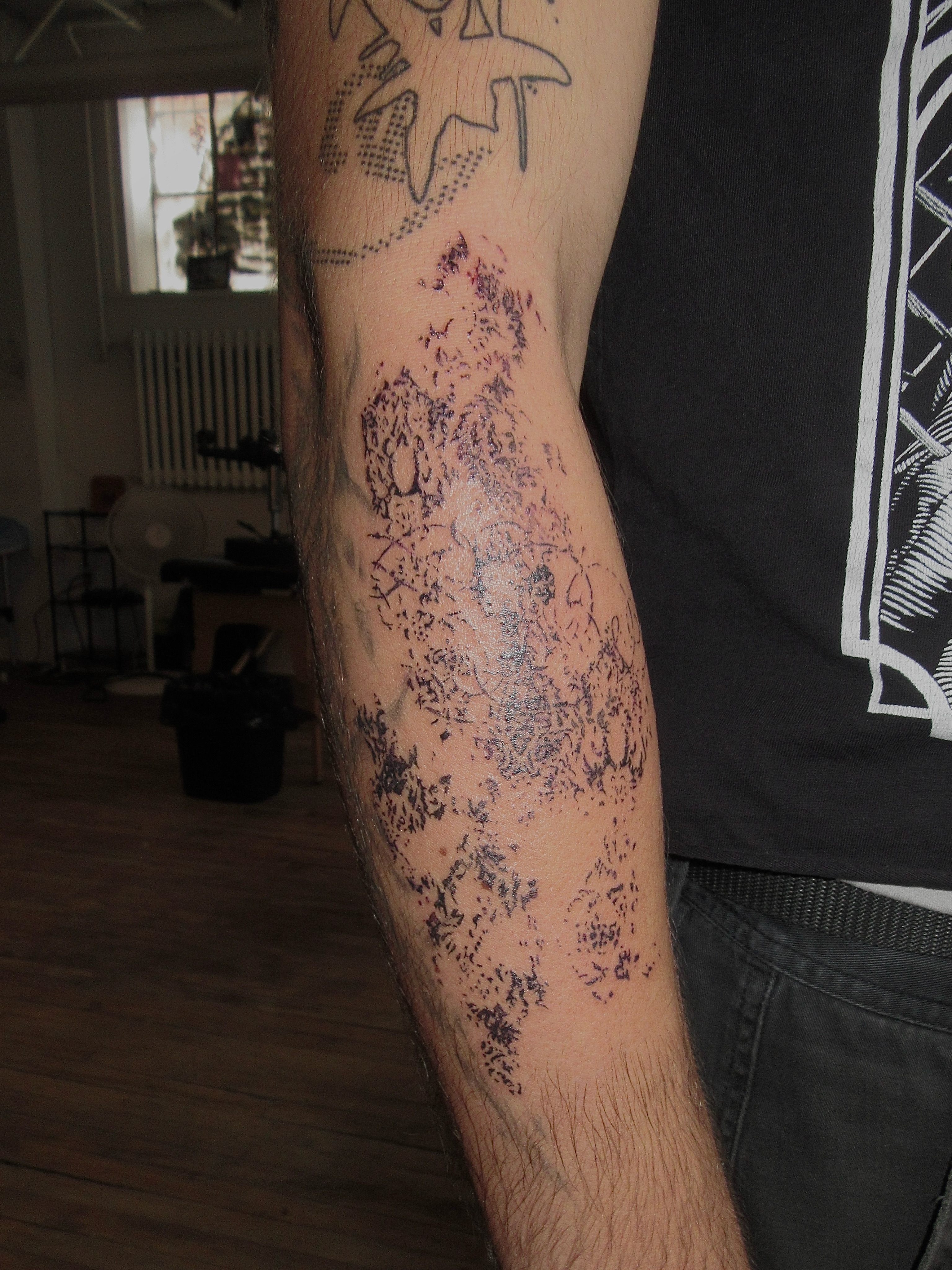 Tattoo by @sacer________ — dotwork