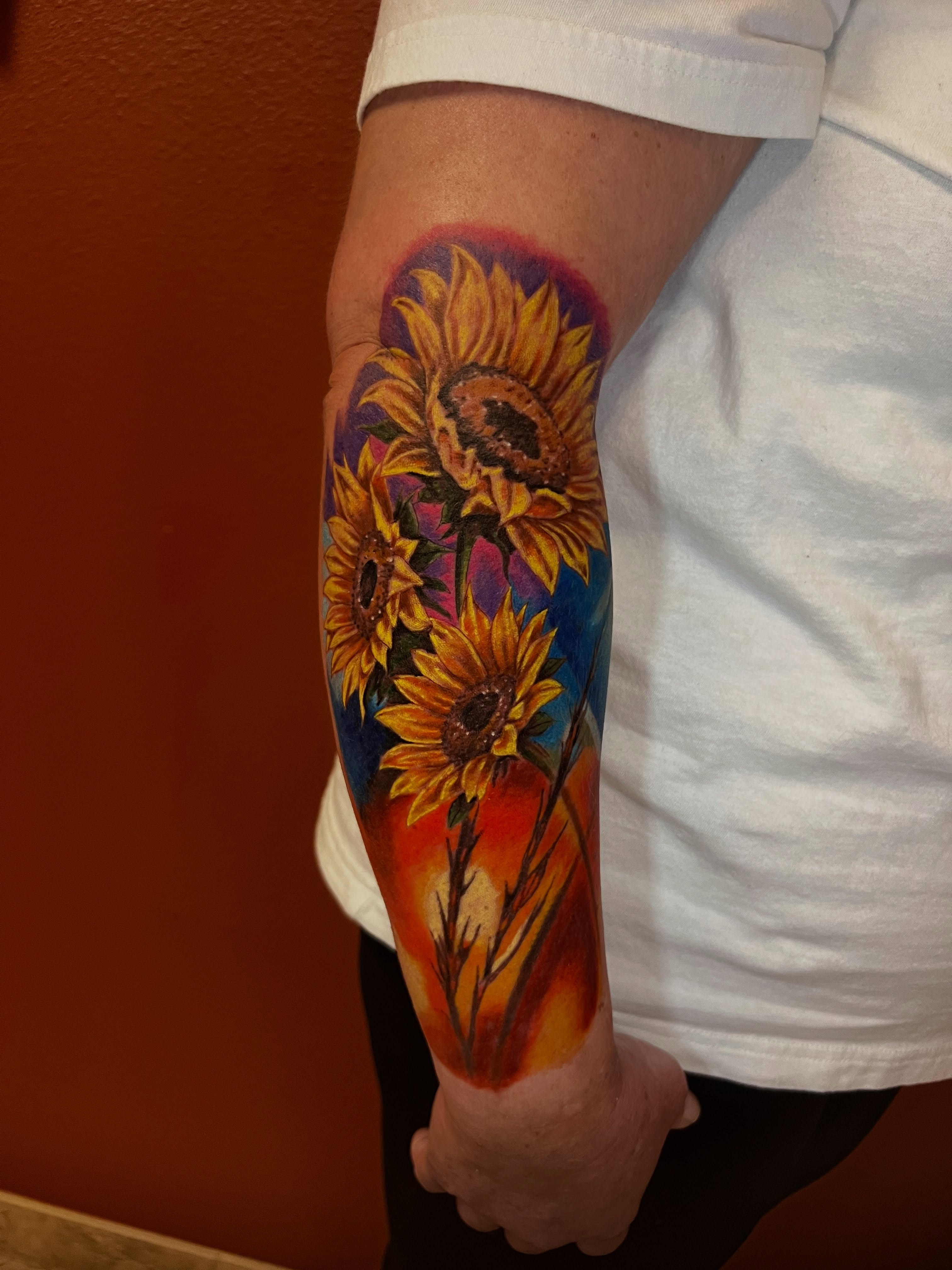 Tattoo by @ozzyblacklinetattoo — realism