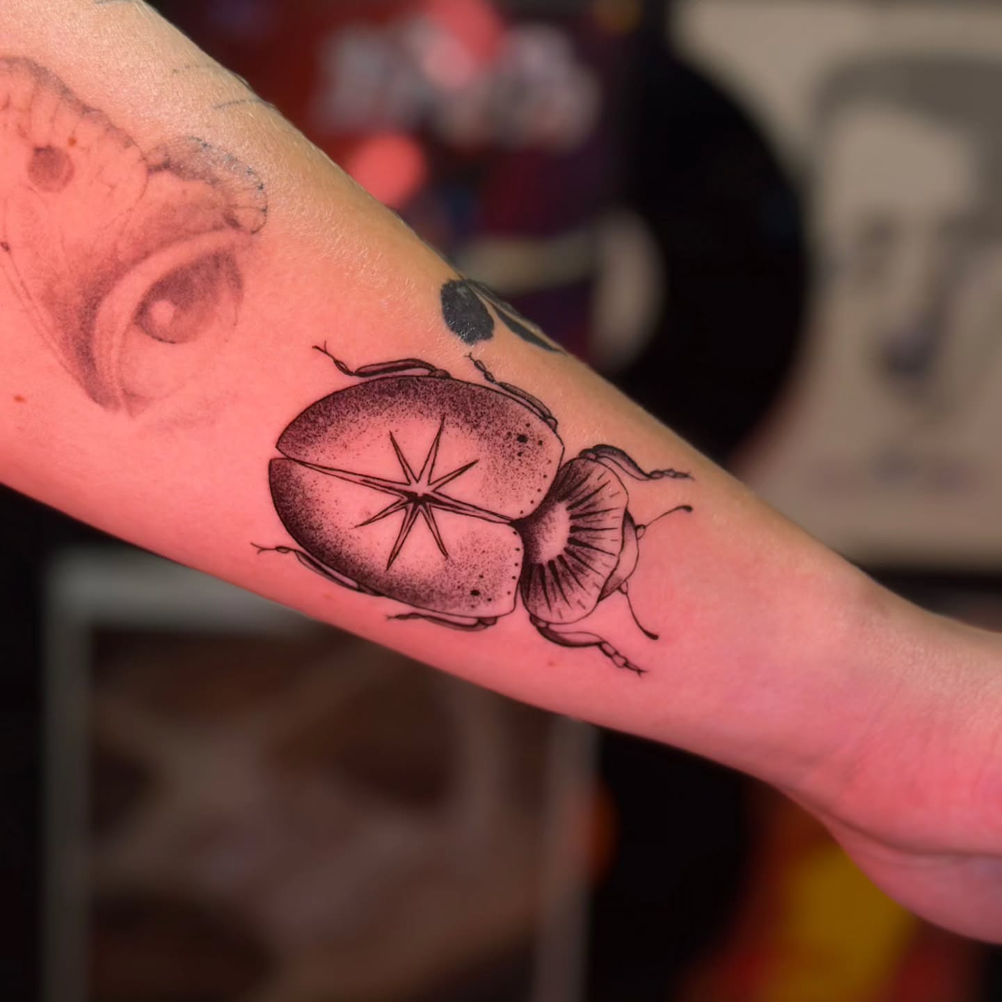 Tattoo by @altattoone — dotwork