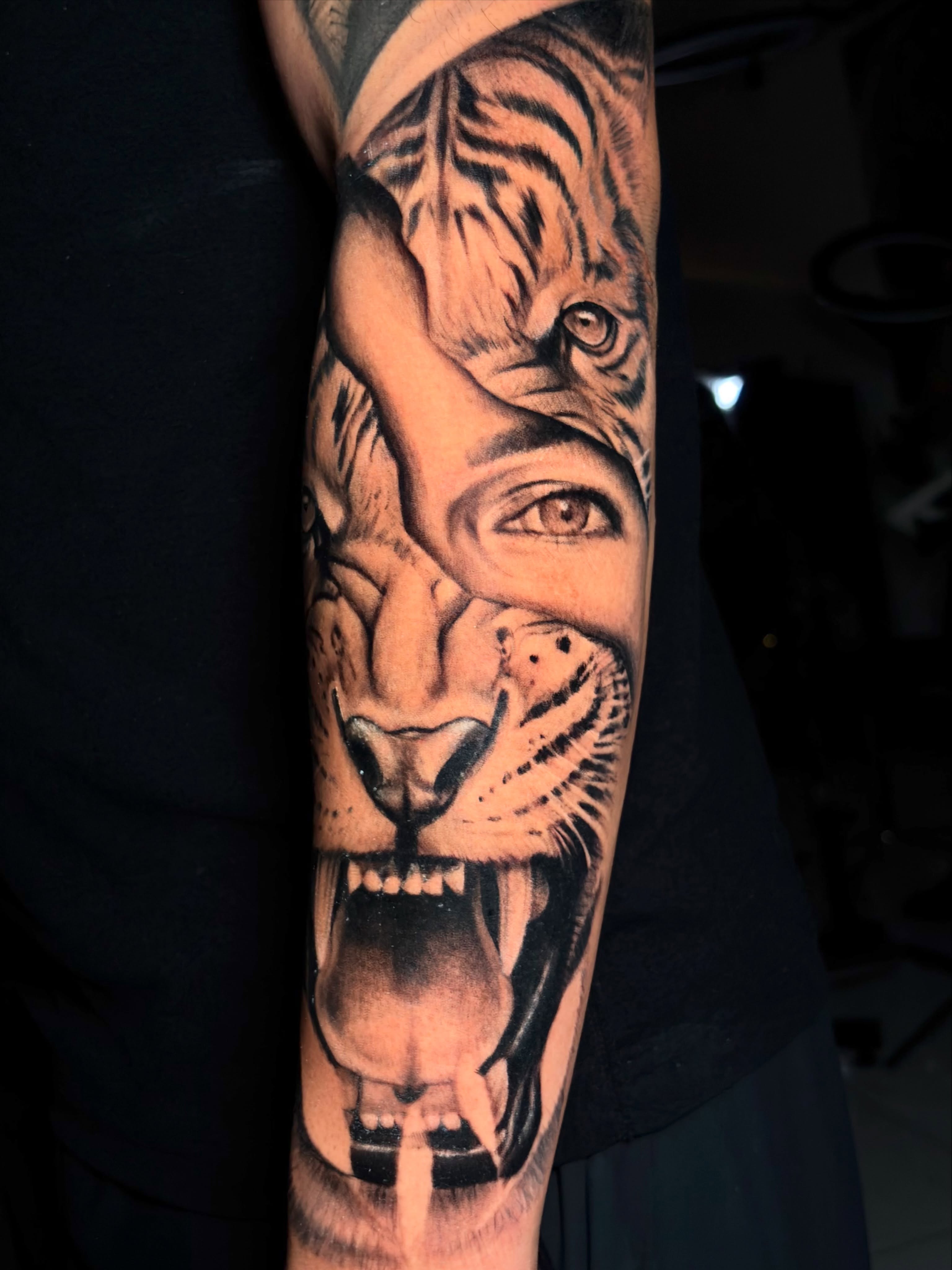 Tattoo by @antutattu — realism