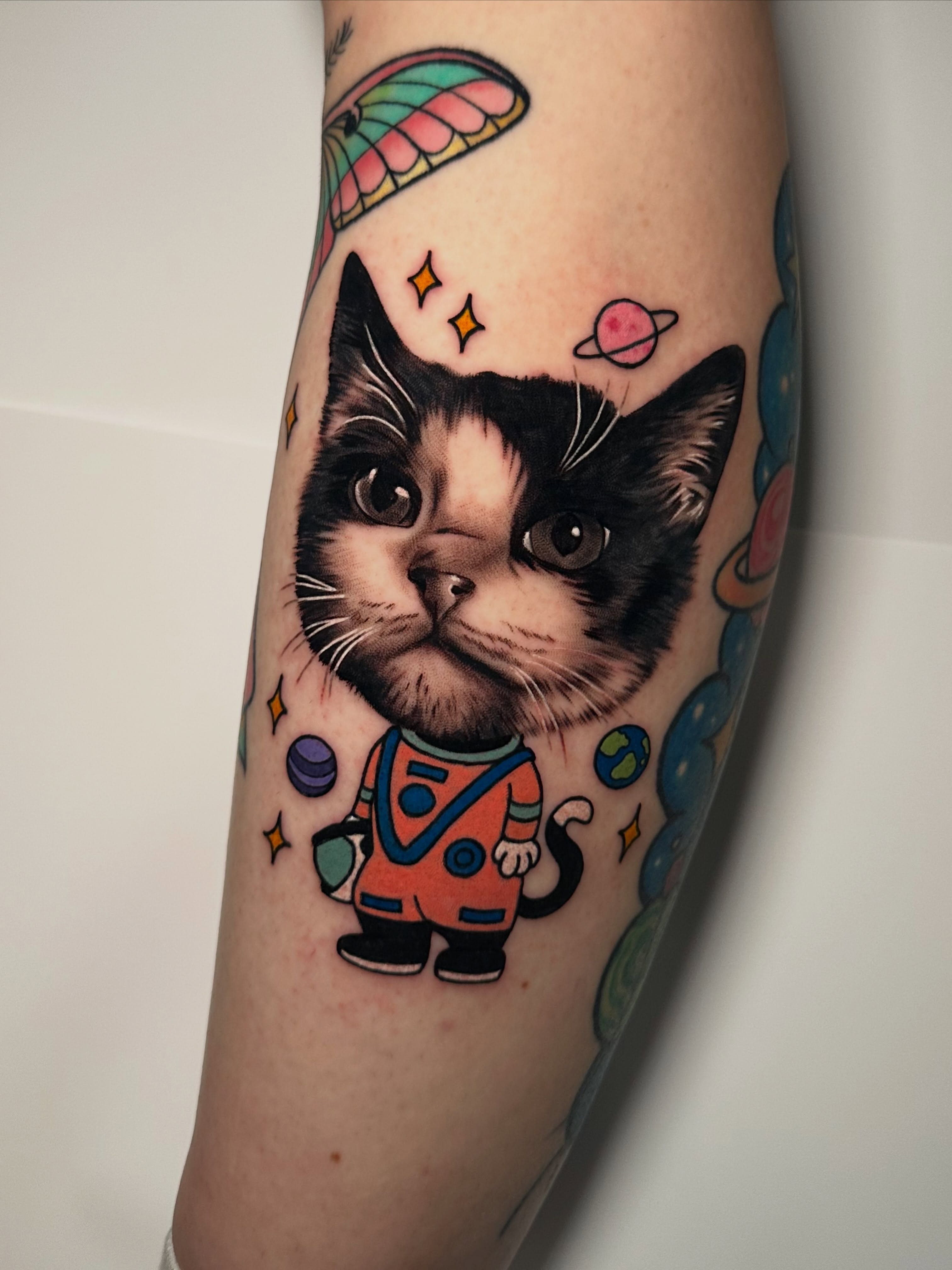 Tattoo by @happycampertattoos โ realism, dotwork