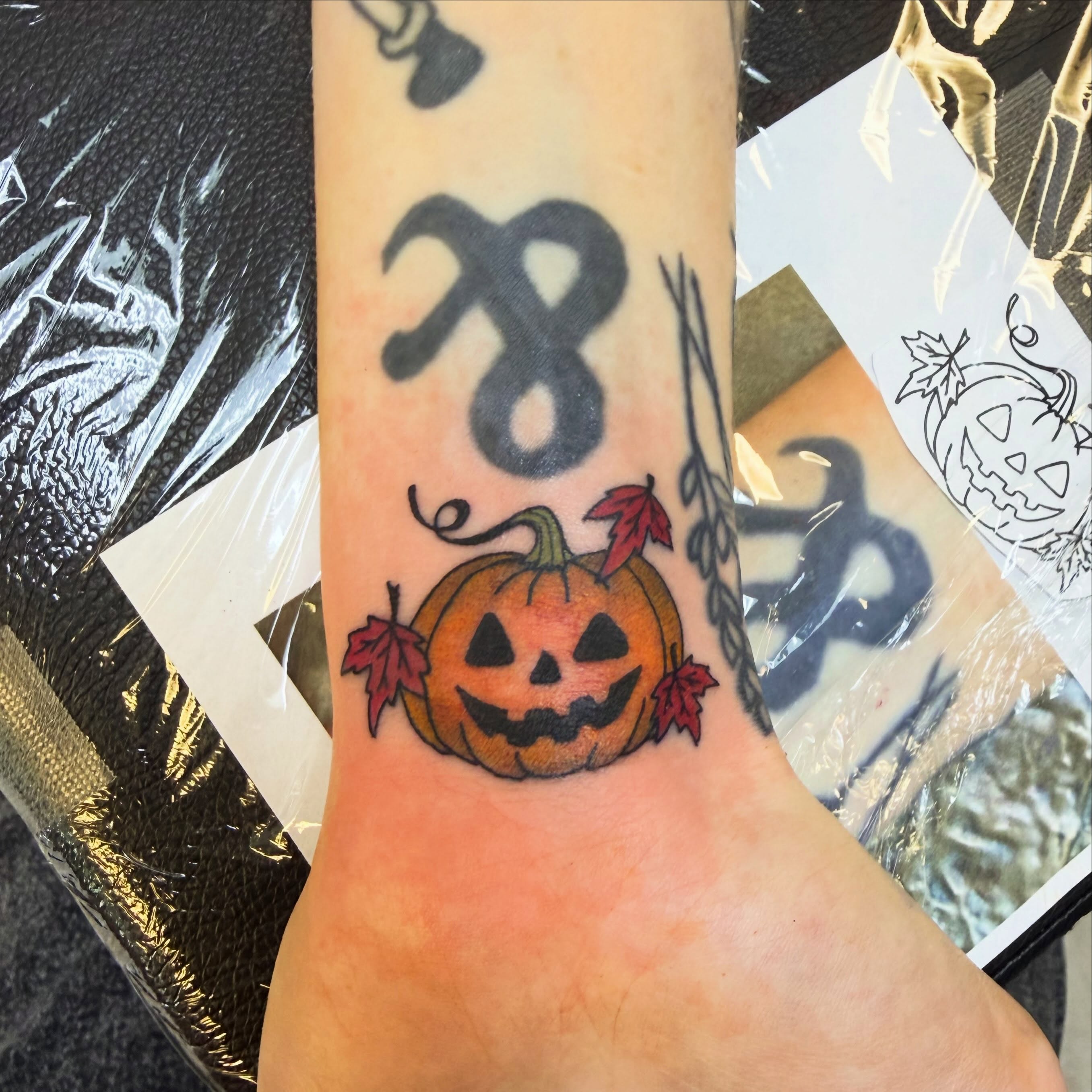Pumpkin American traditional tattoo on the forearm by Shan 🤘 Tattoo Artist ⚡️ MN 🌲
