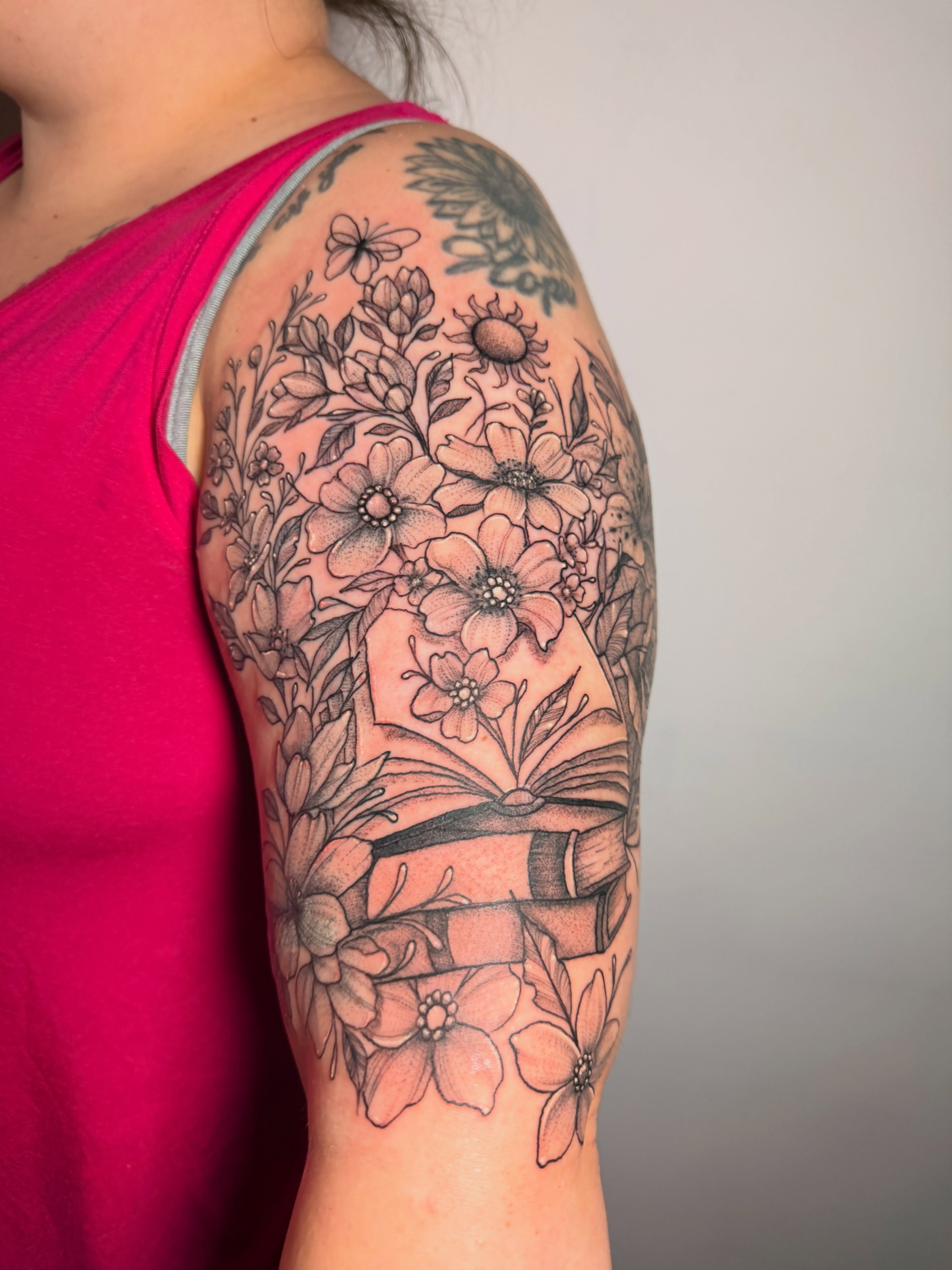Tattoo by @gabby13tattoos — black_and_grey
