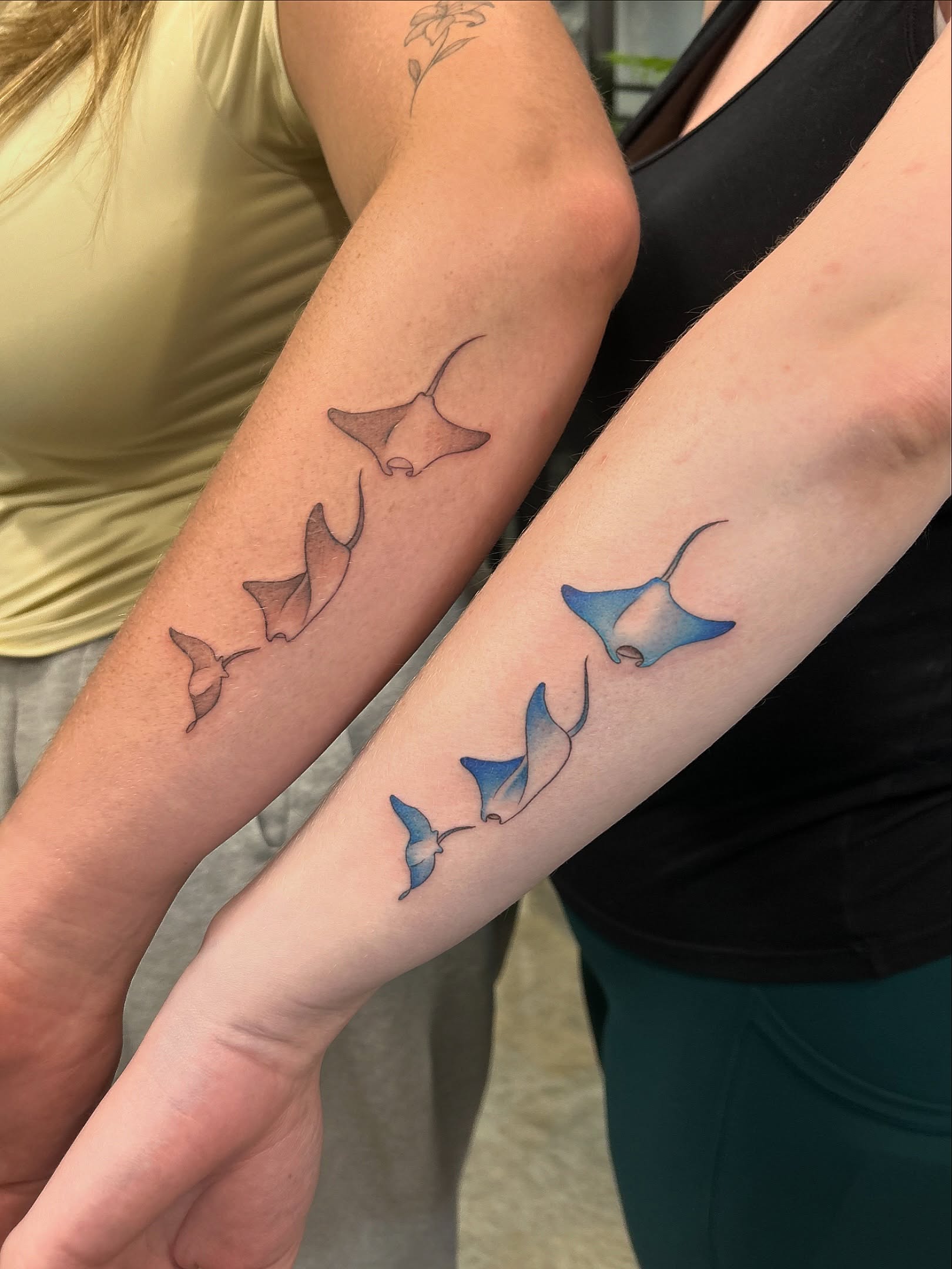 Ray fish dotwork tattoo on the forearm by alyssa jade ⭐️