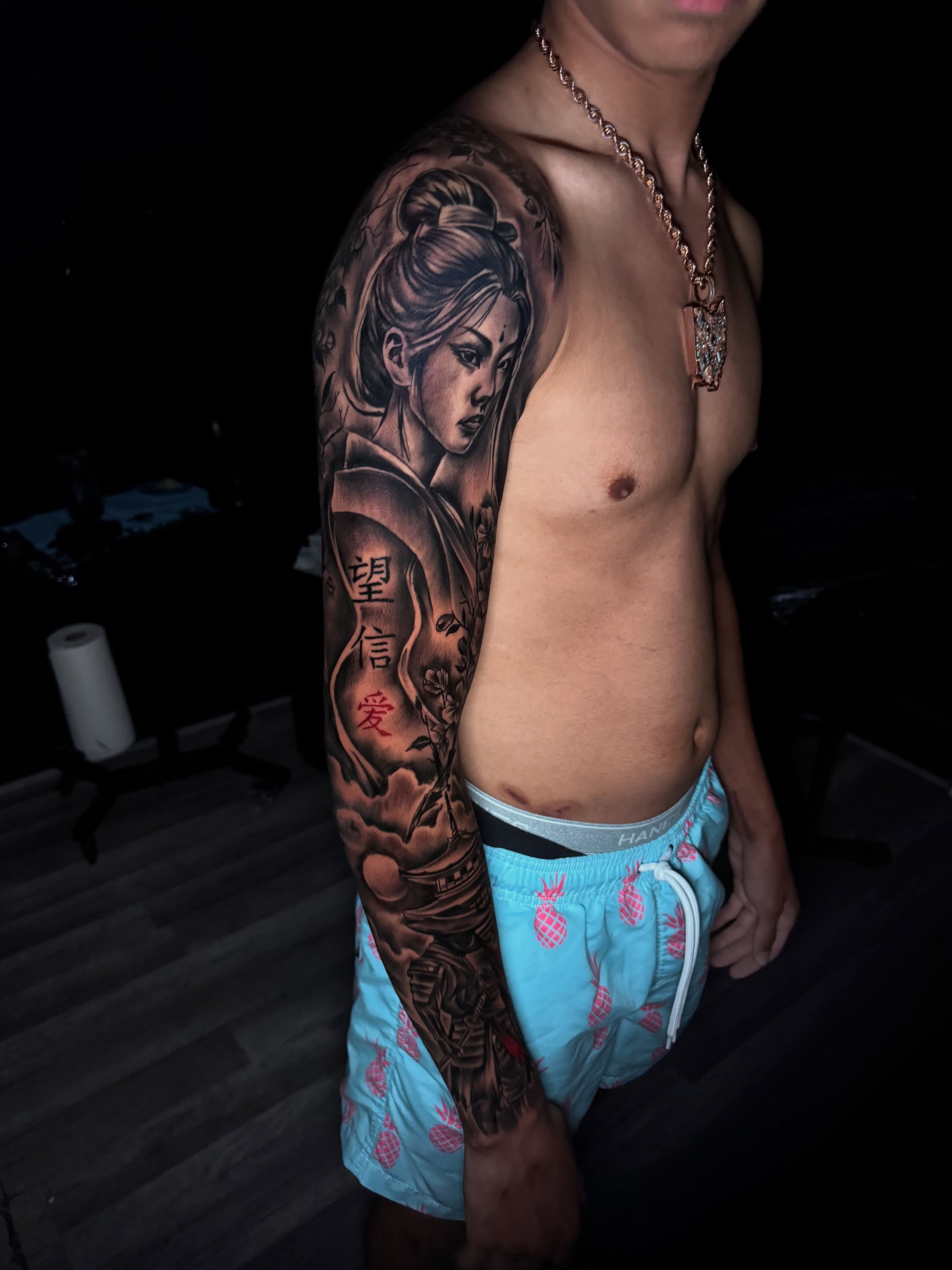 Geisha japanese irezumi tattoo on the upper arm by Zeus