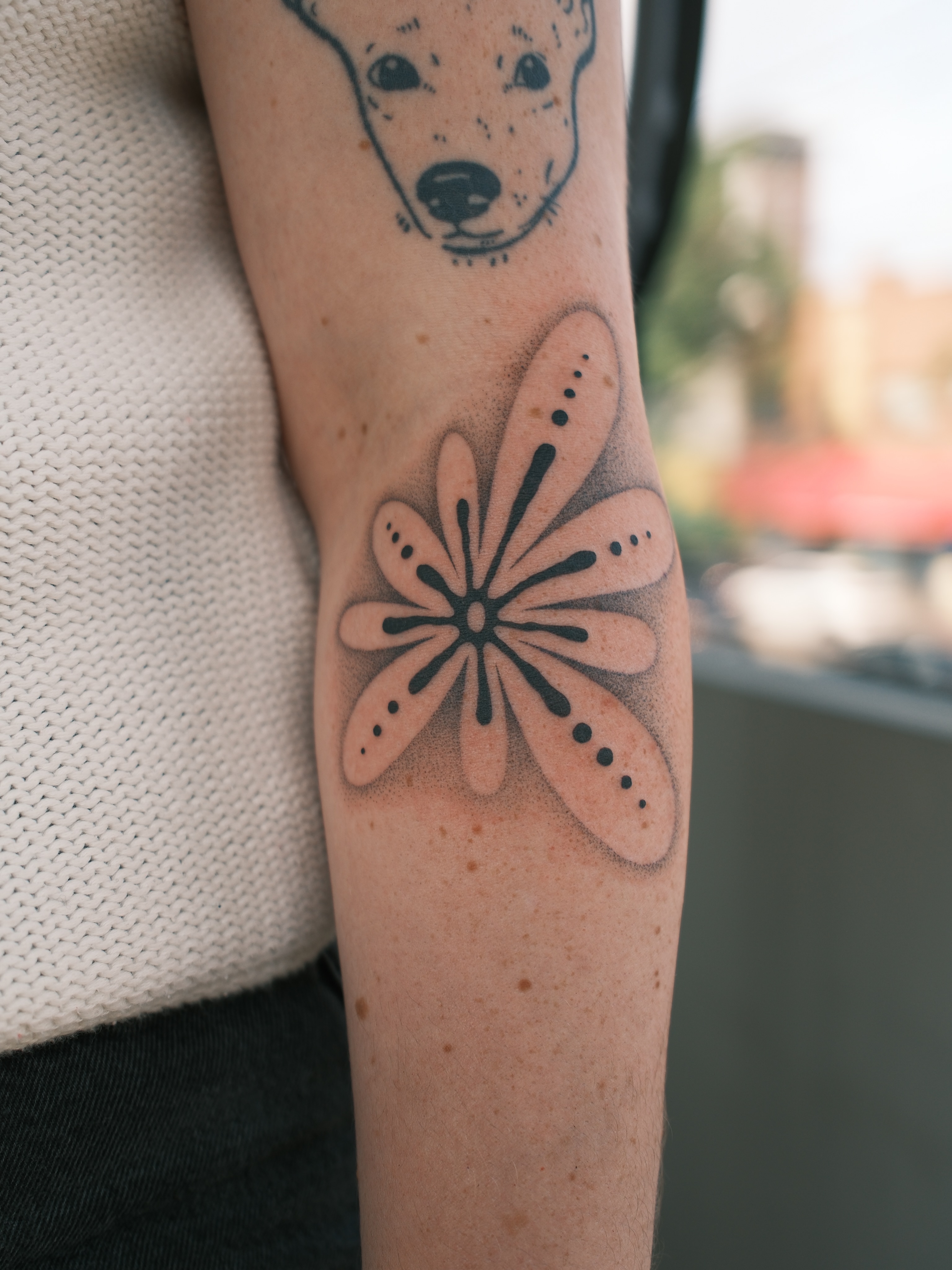 Flower dotwork tattoo on the forearm by Diana ๐ซ