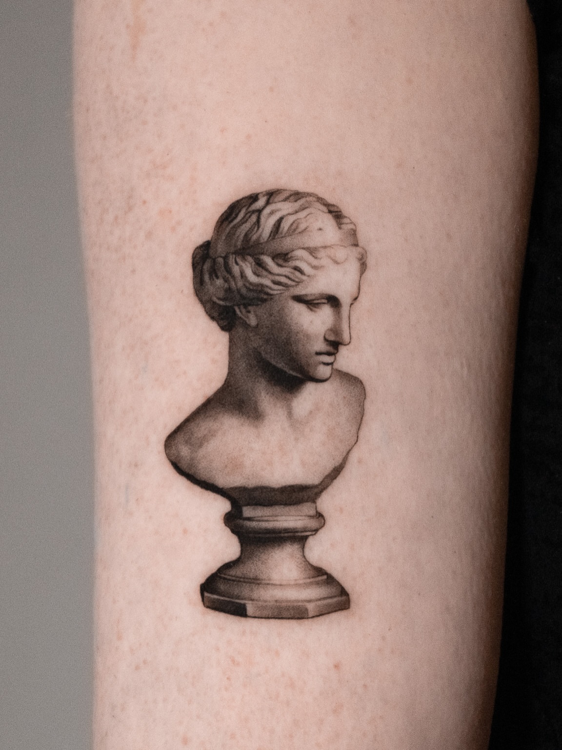 Tattoo by @lemontreeink — realism