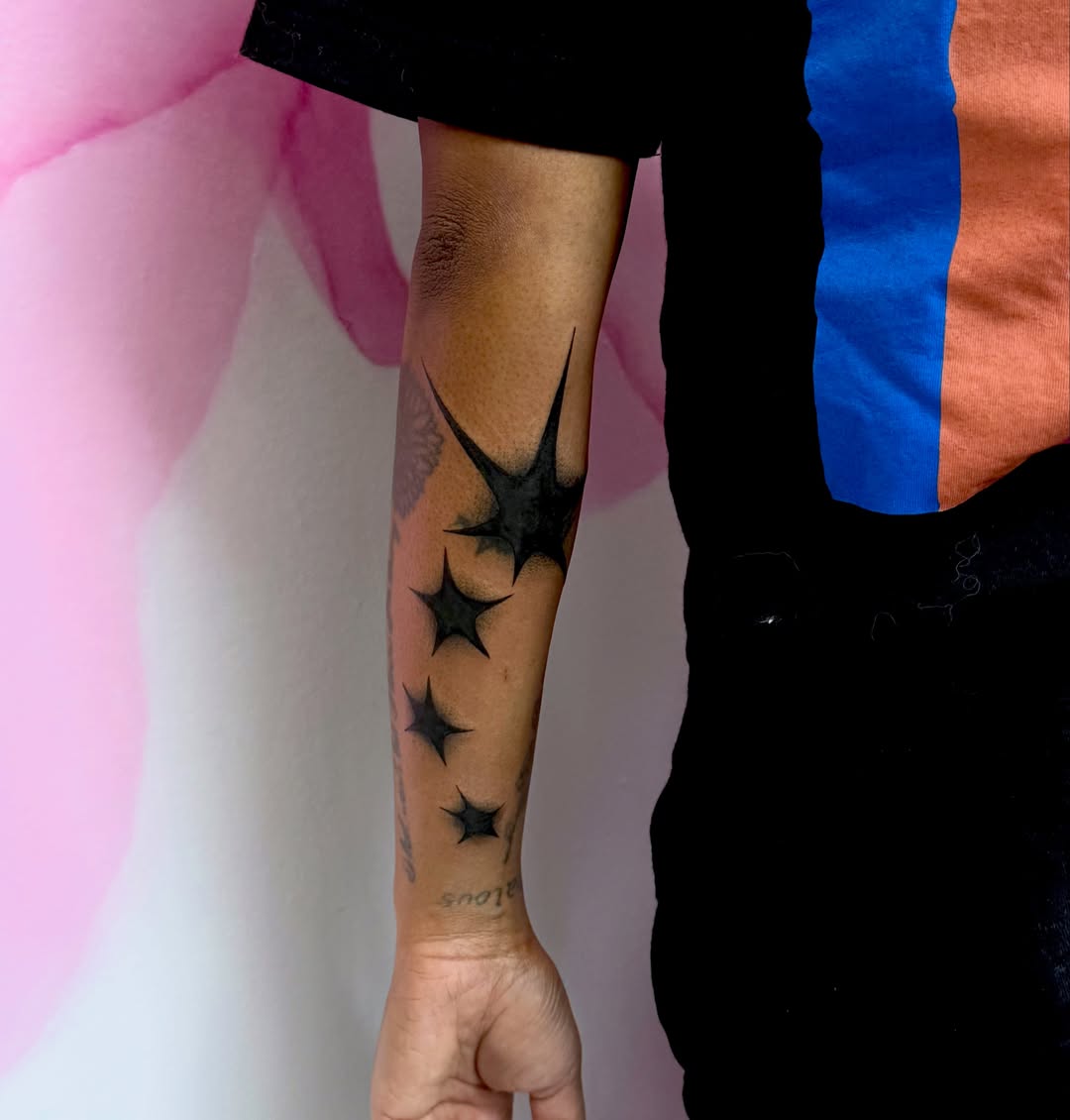 Tattoo by @bambi.brows β geometric