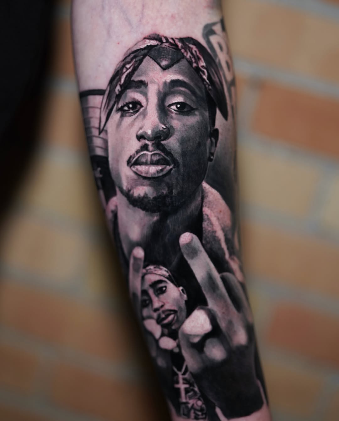 Tattoo by @vlad.tatto_o β realism