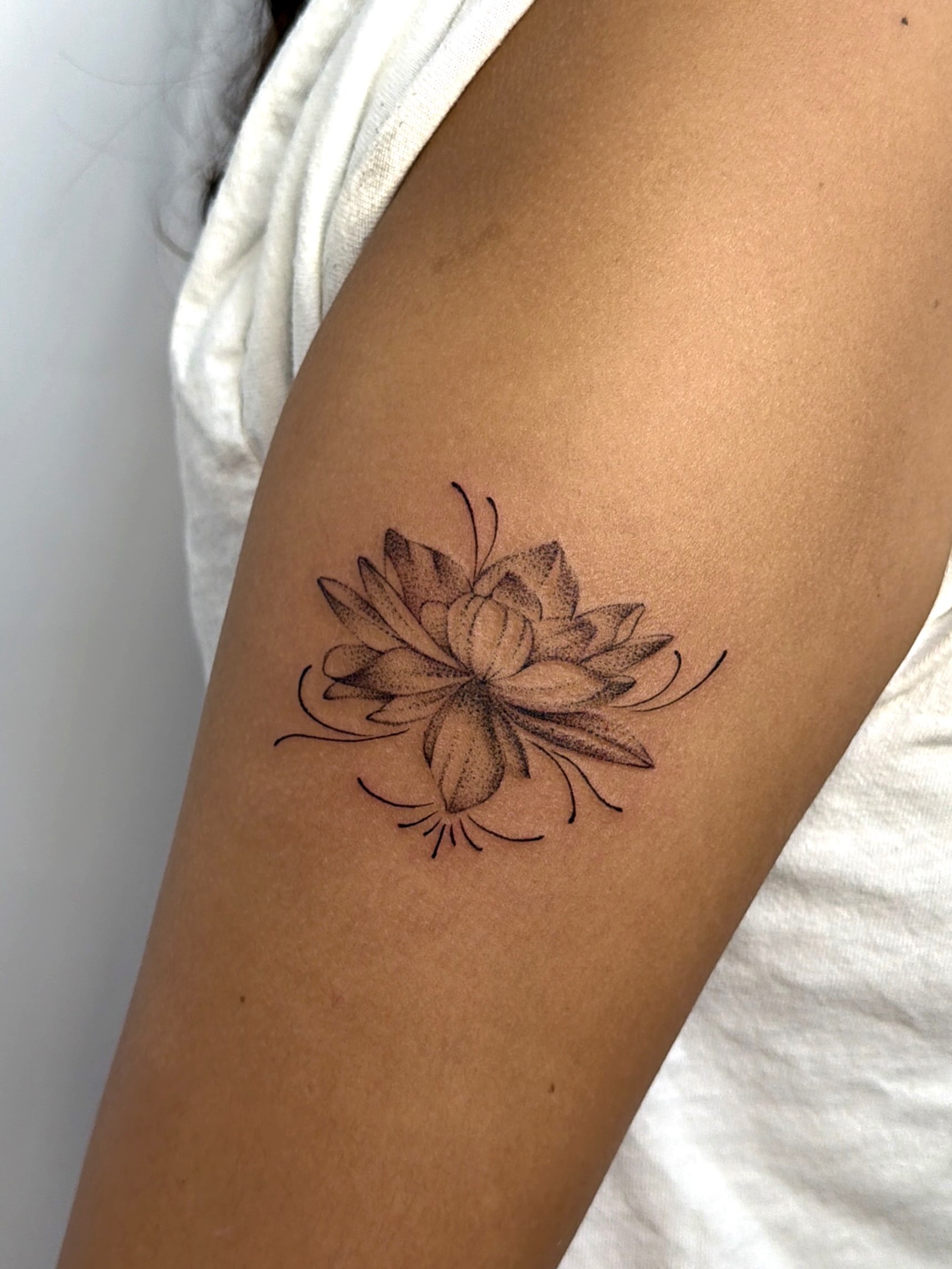 Tattoo by @margsmagic — black_and_grey