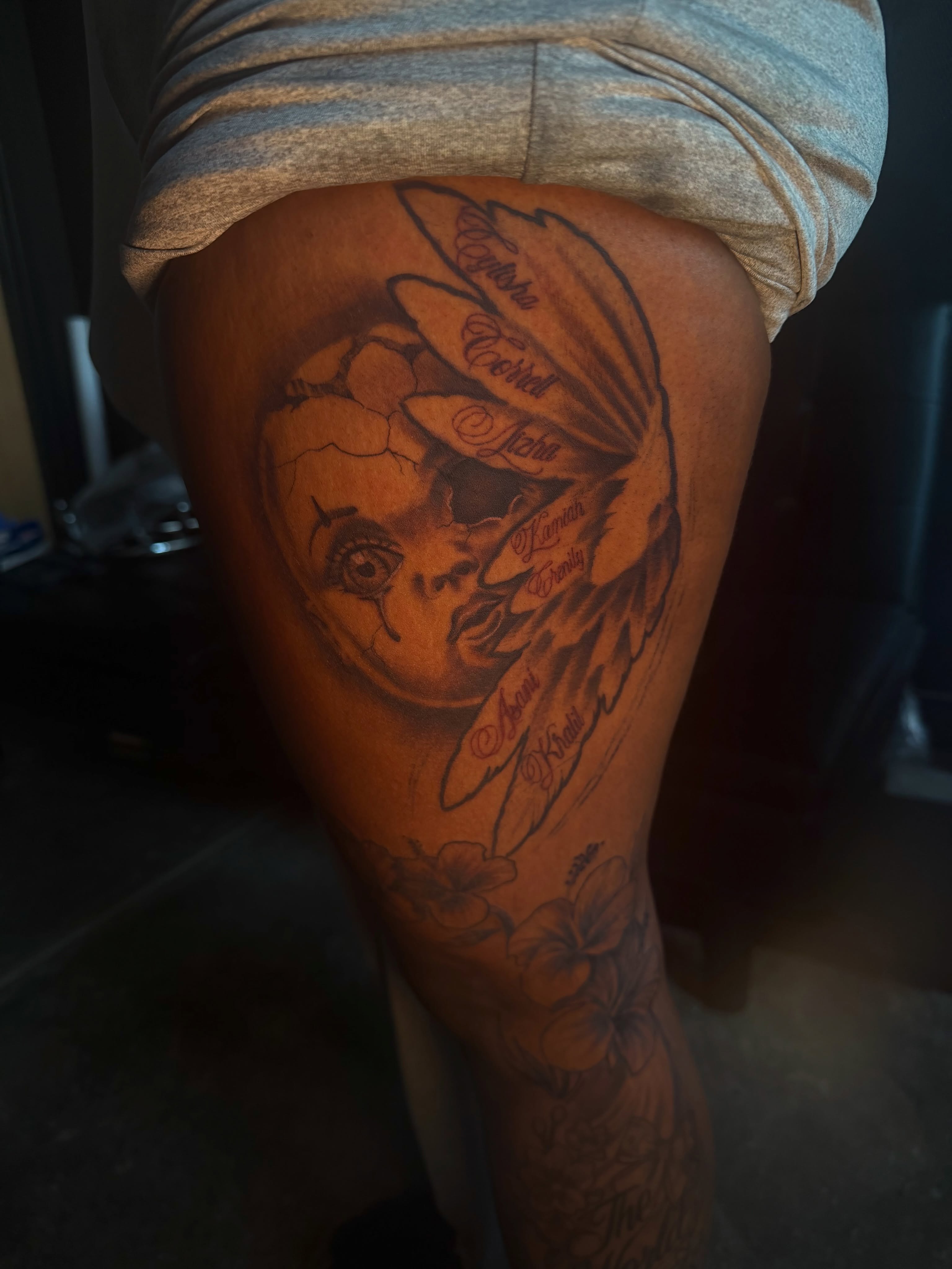 Tattoo by @broninked — black_and_grey