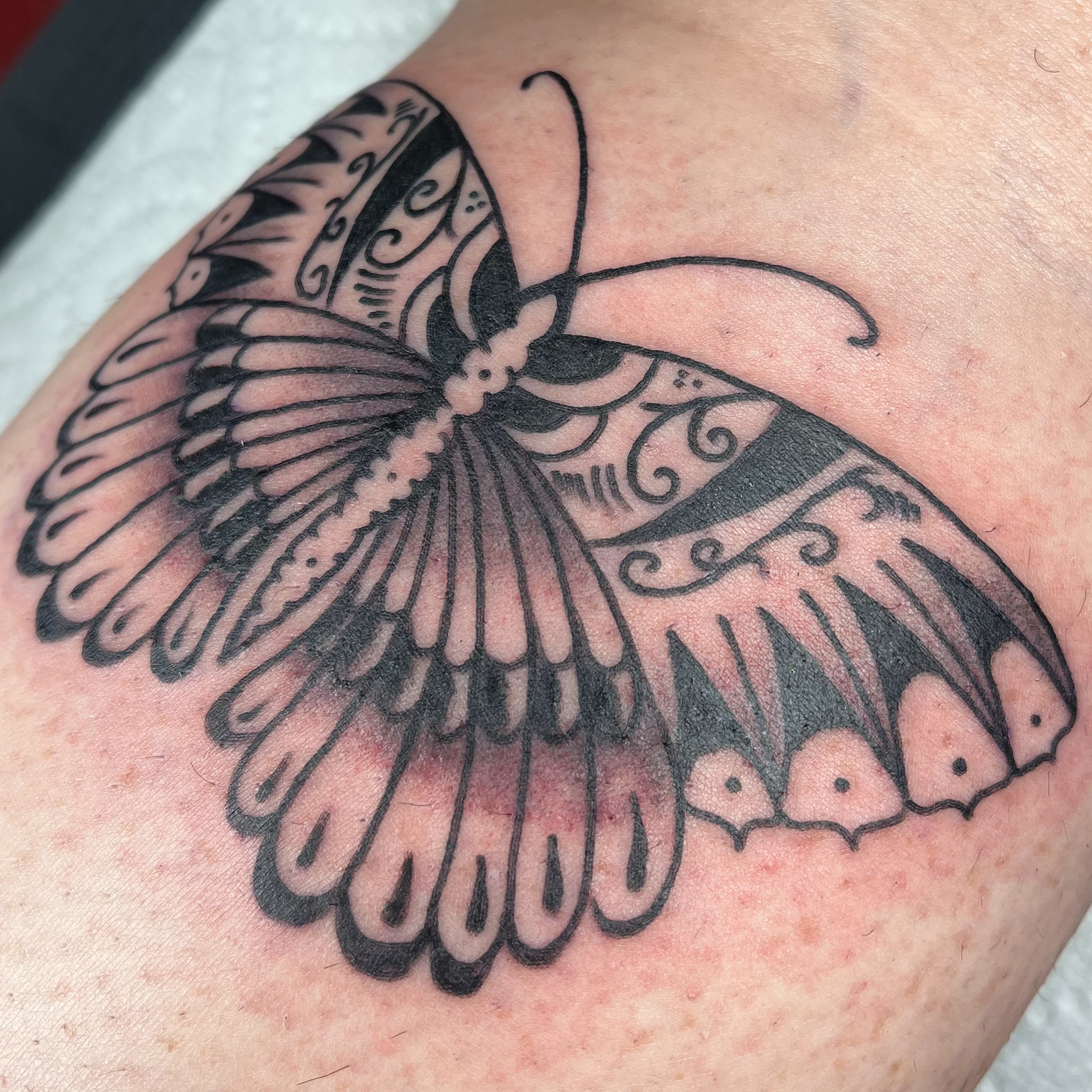 Tattoo by @medranotattoos — black_and_grey