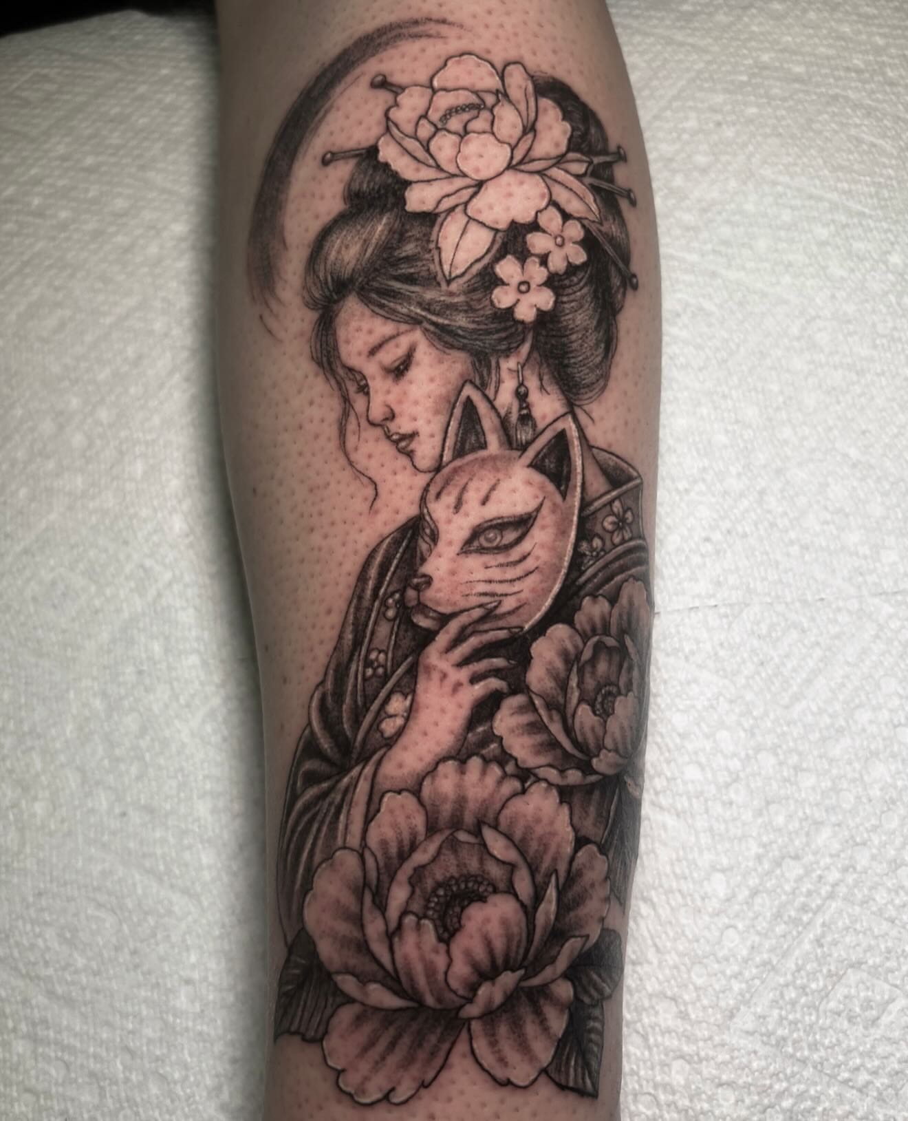 Tattoo by @sal.the.stabber — dotwork, japanese_irezumi