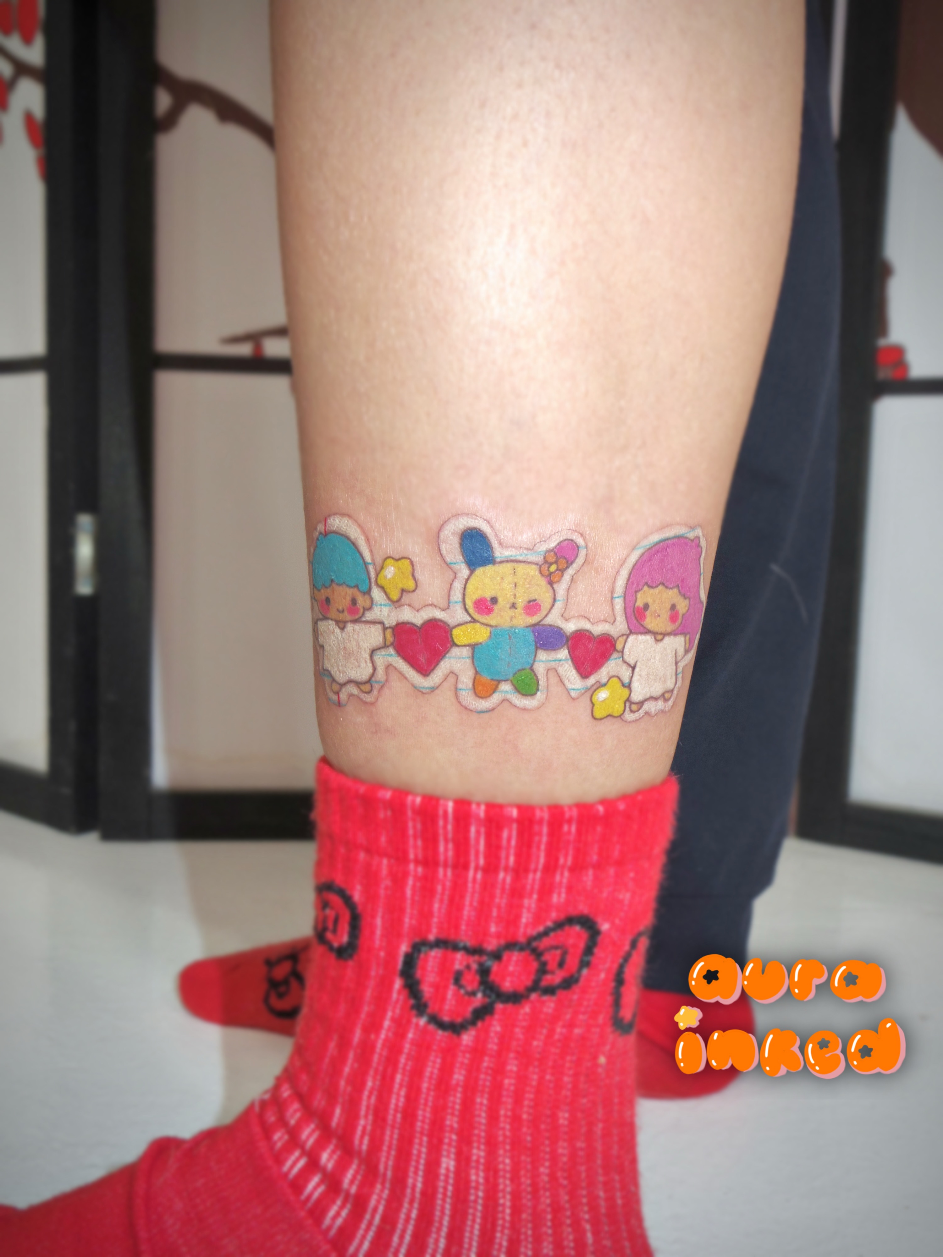 Kawaii characters illustrative tattoo on the calf by Delly ⌯