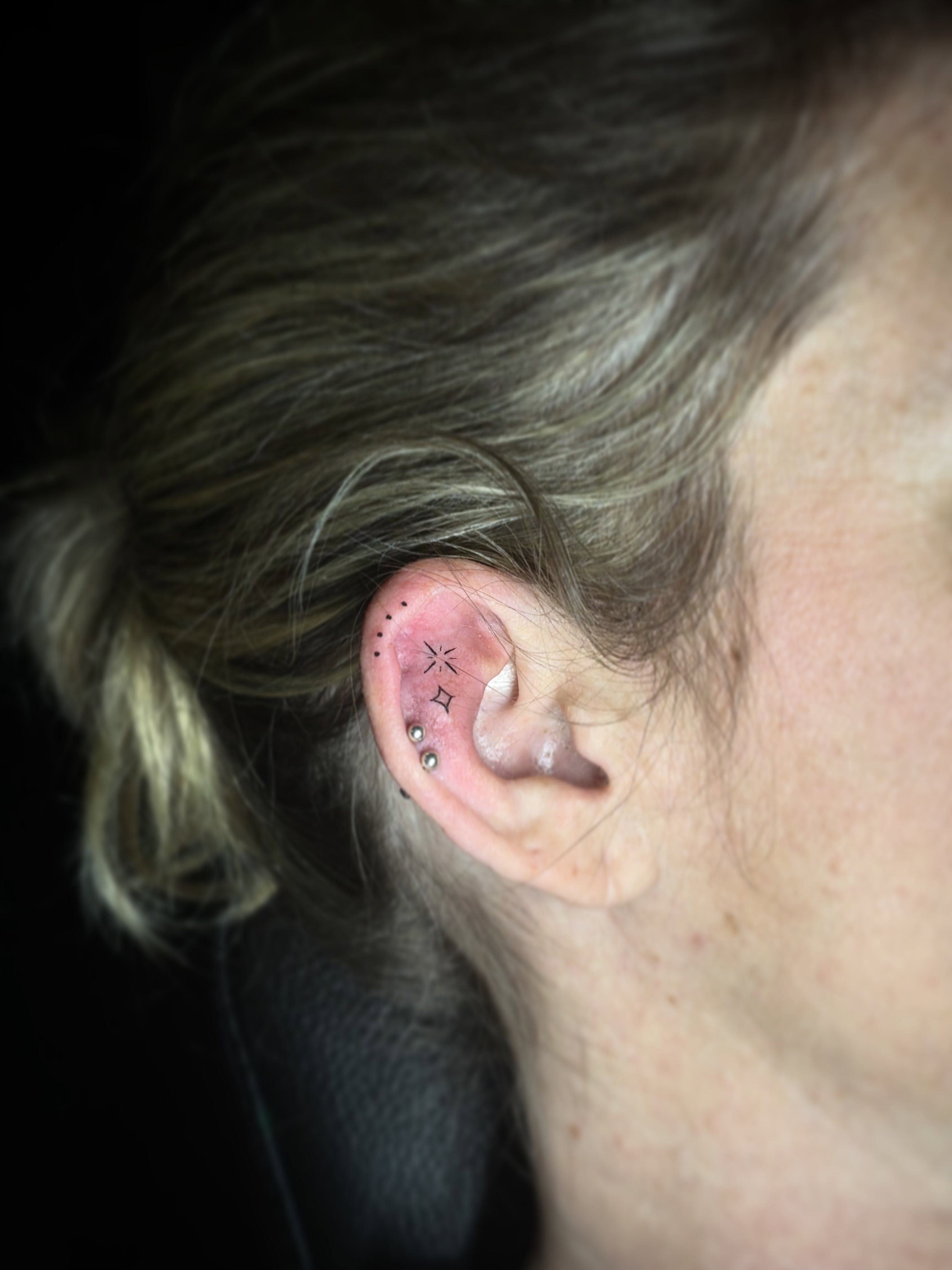 Tattoo by @carvedbyg — dotwork