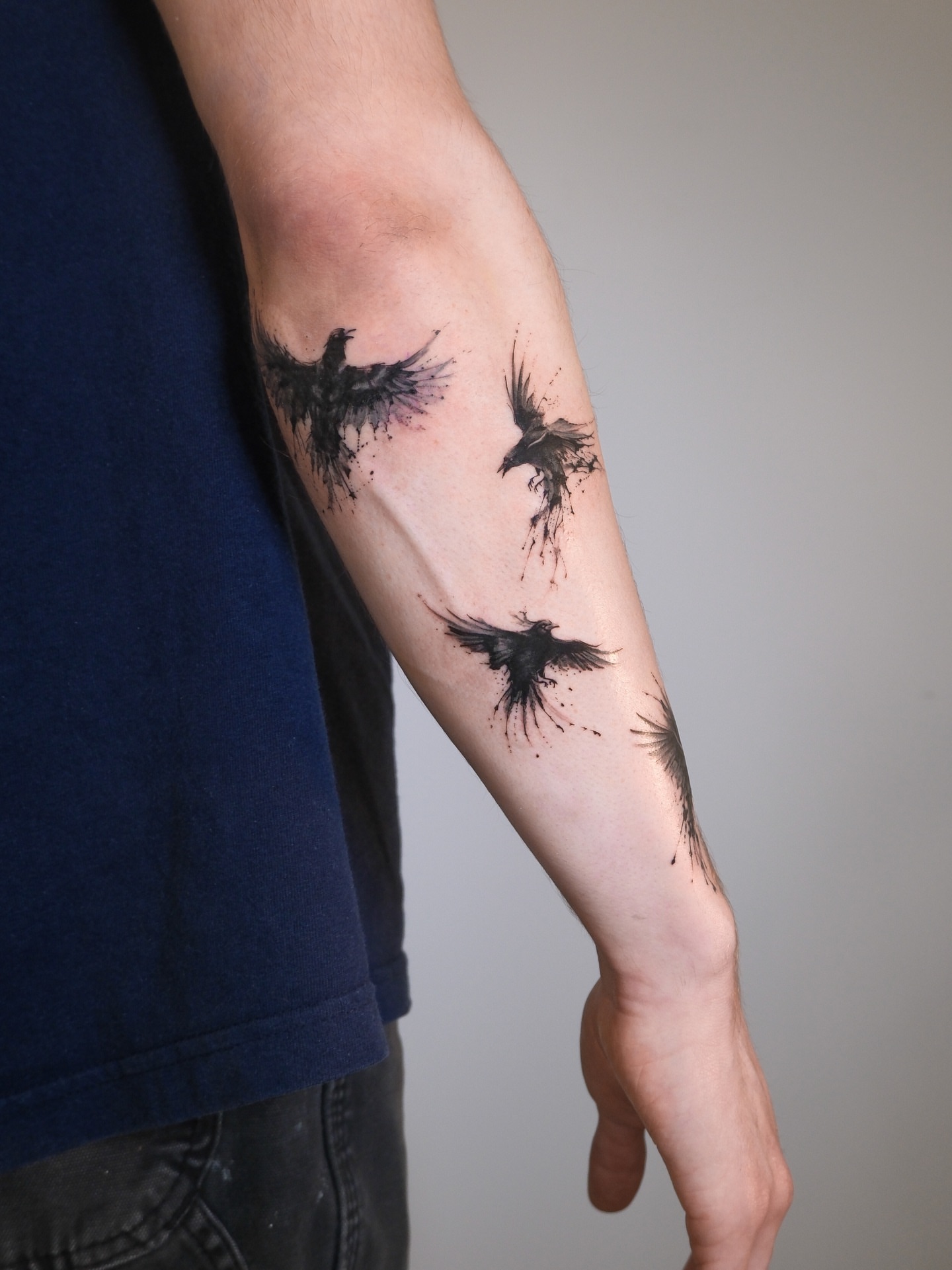 Tattoo by @viento_tattoos โ dotwork, black_and_grey
