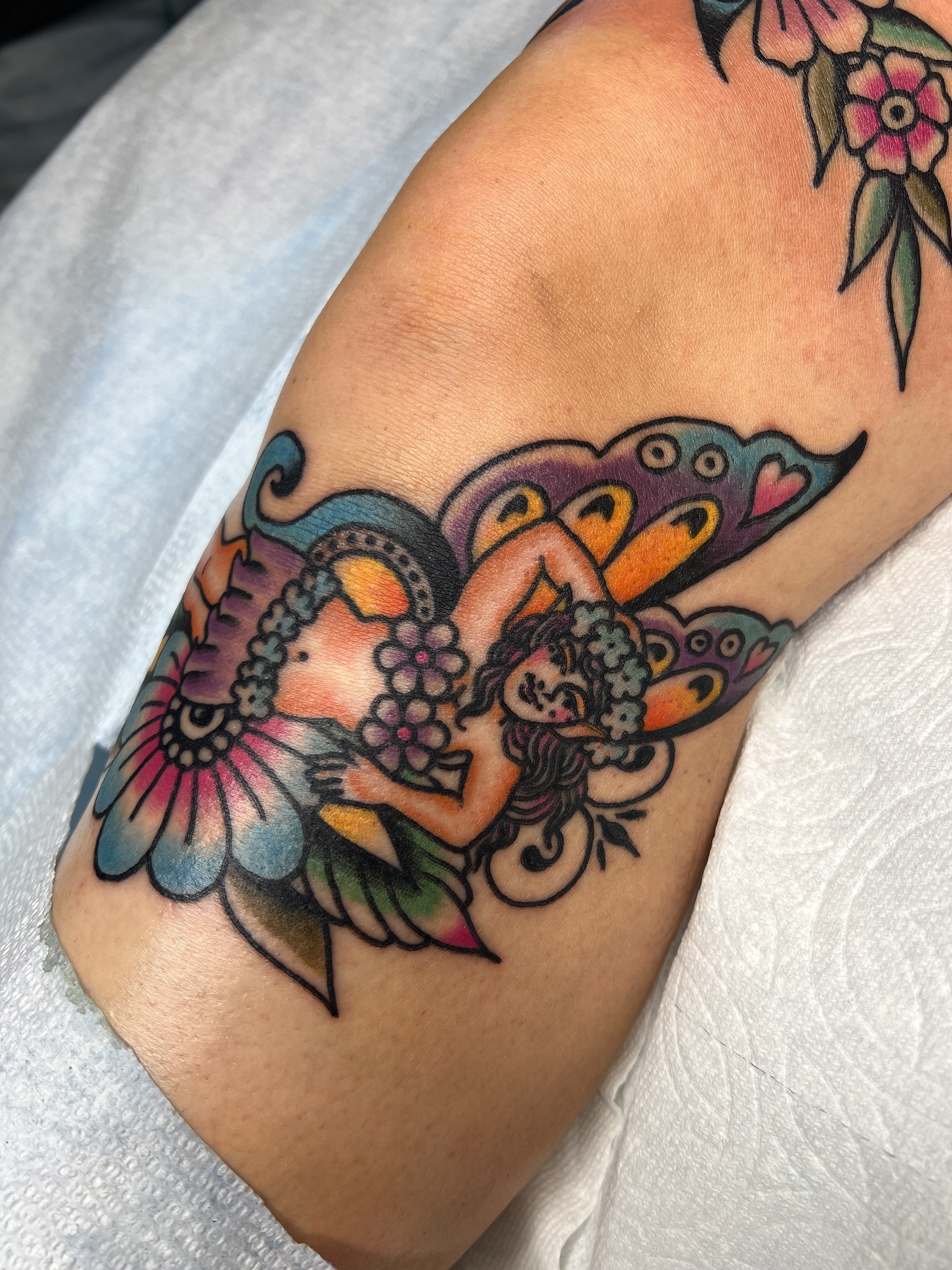 Mermaid American traditional tattoo on the forearm by Leo 🌞 Pdx Tattoo