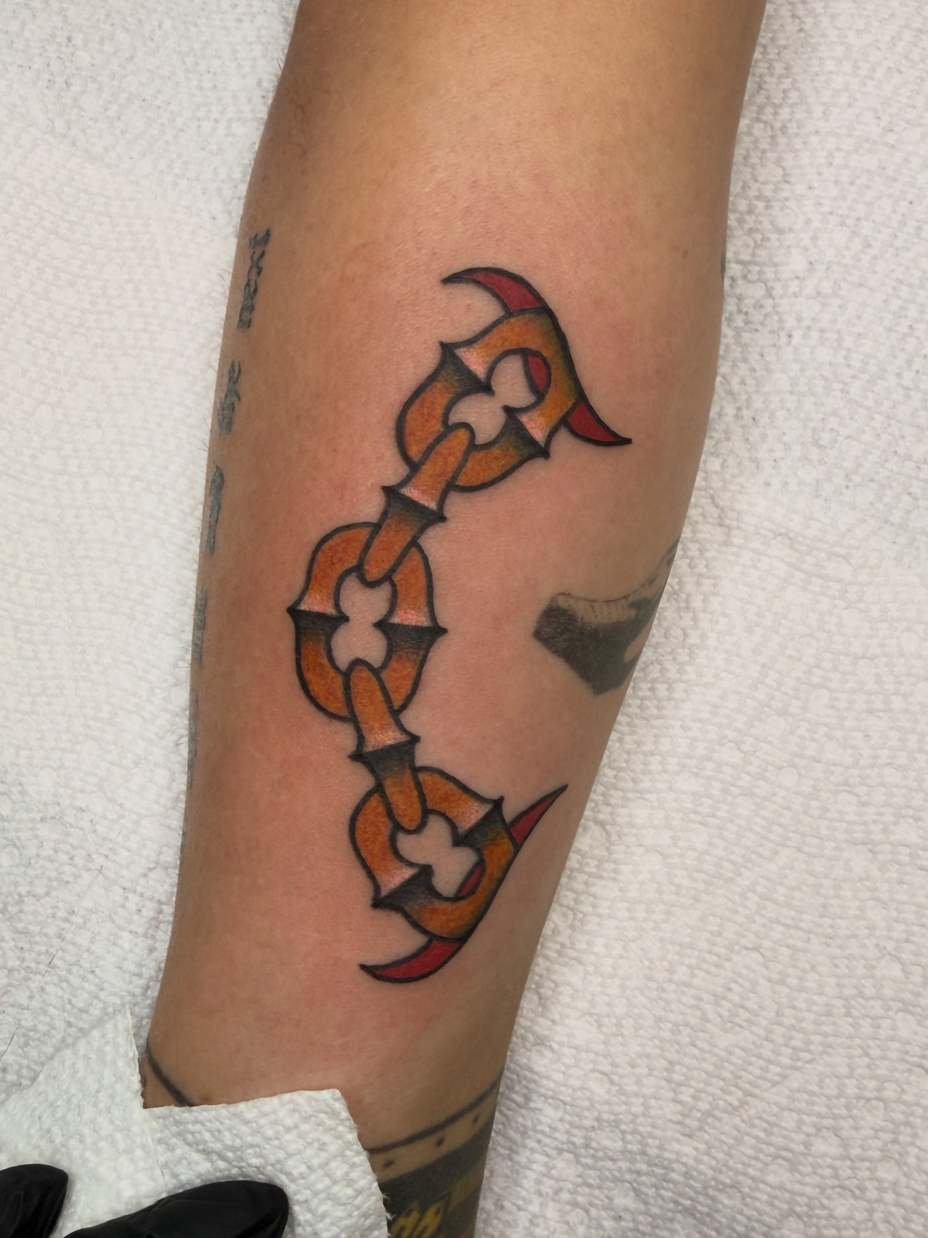 Tattoo by @maisontheprofessional — american_traditional