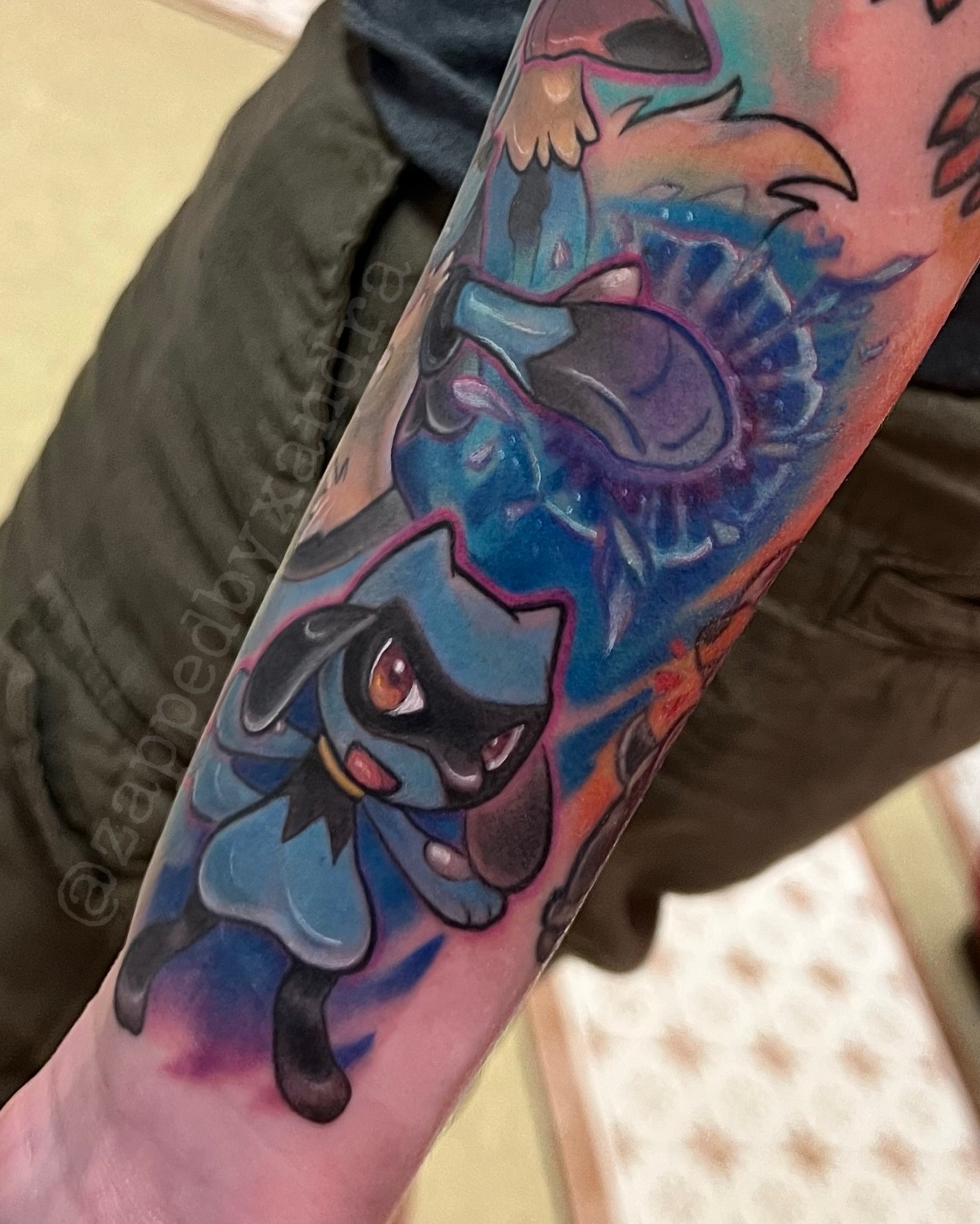 Tattoo by @zappedbyxandra โ dotwork
