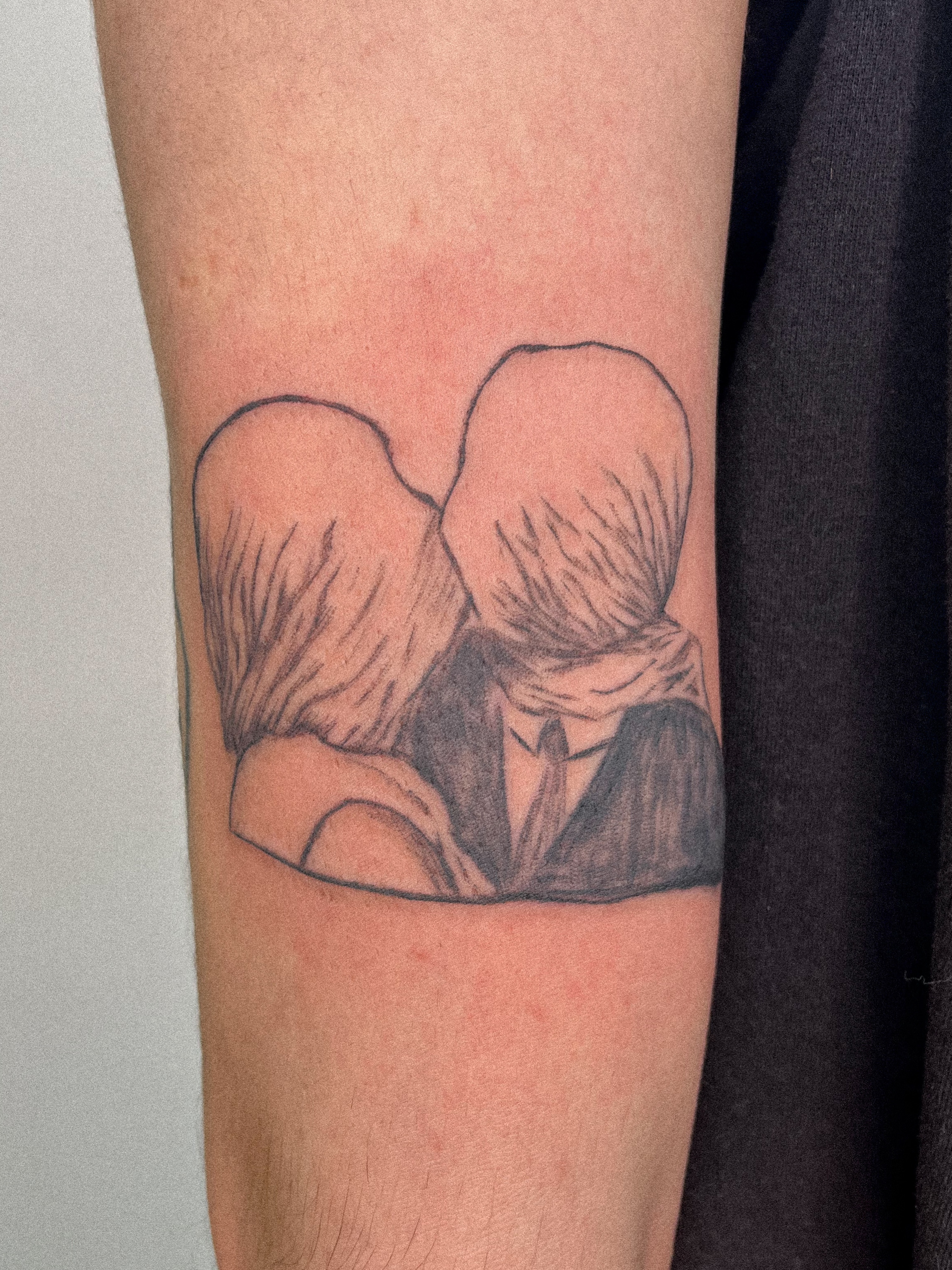 Tattoo by @juliatatua — black_and_grey